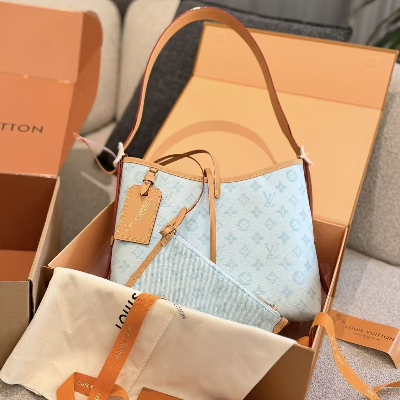 LV Carryallキャンバス地の脇下バッグ【50%割引+送料無料】
