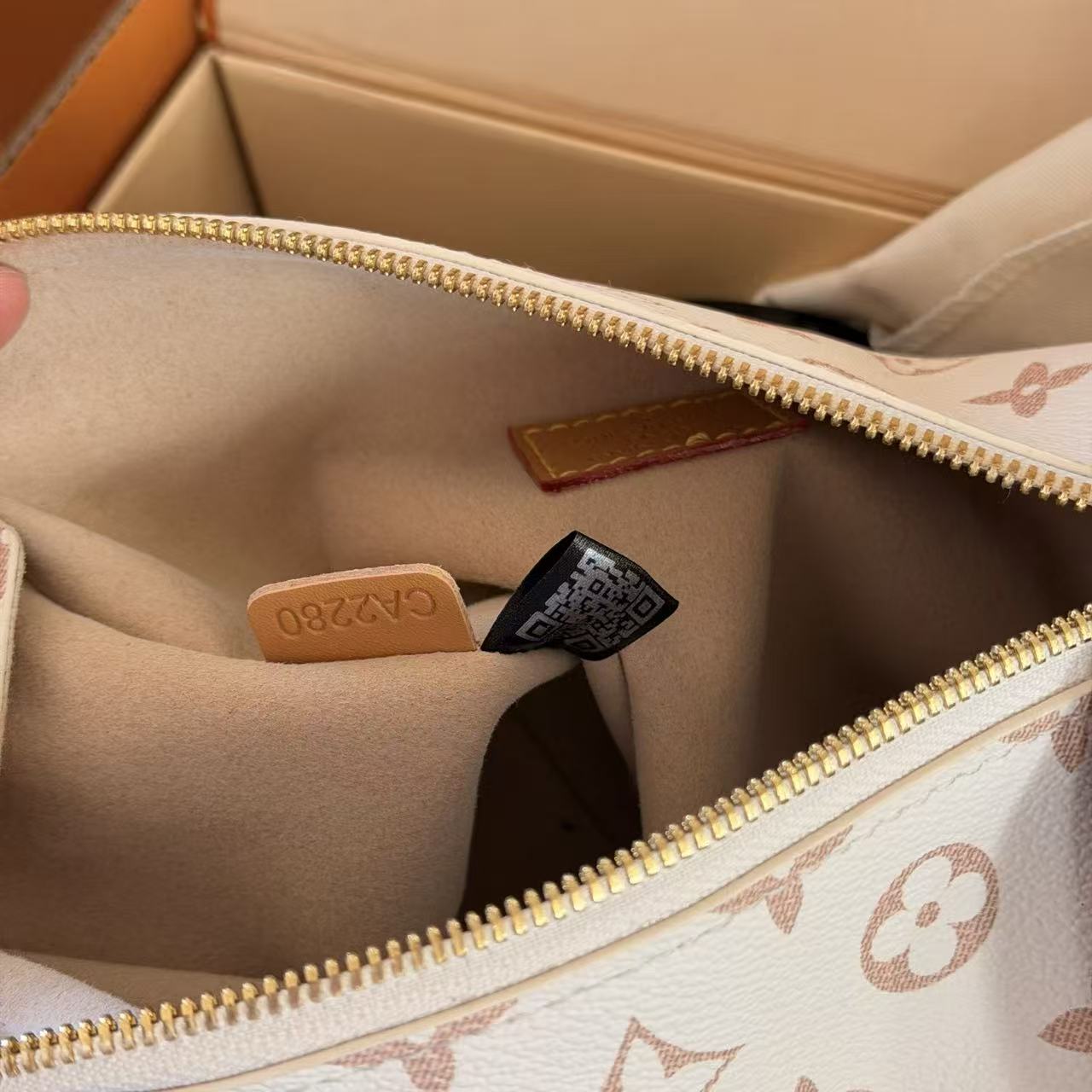 LV 新作プリントショルダーバッグ【50%割引+送料無料】