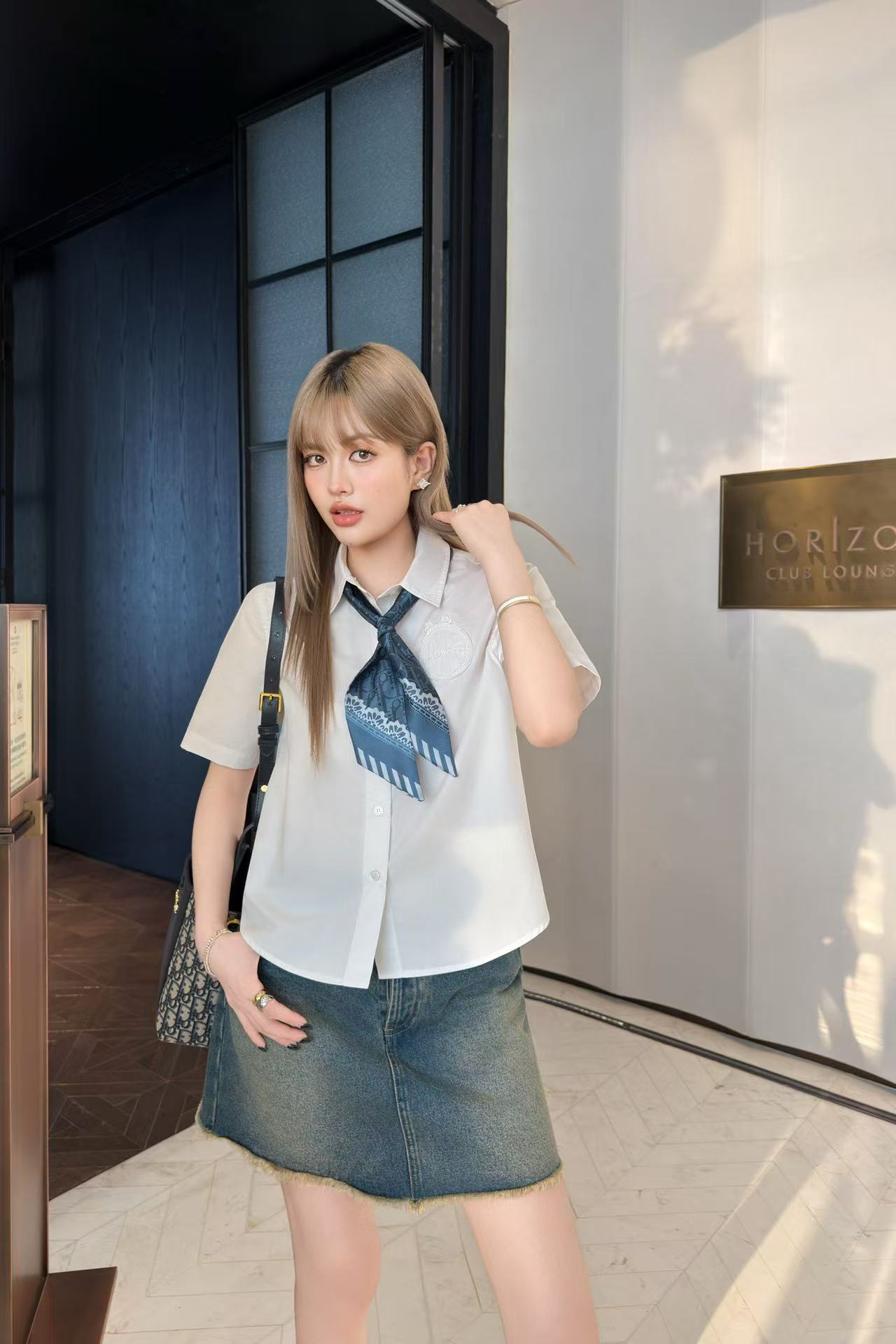 DIOR タイ付き刺繍シャツ【50％割引+送料無料】