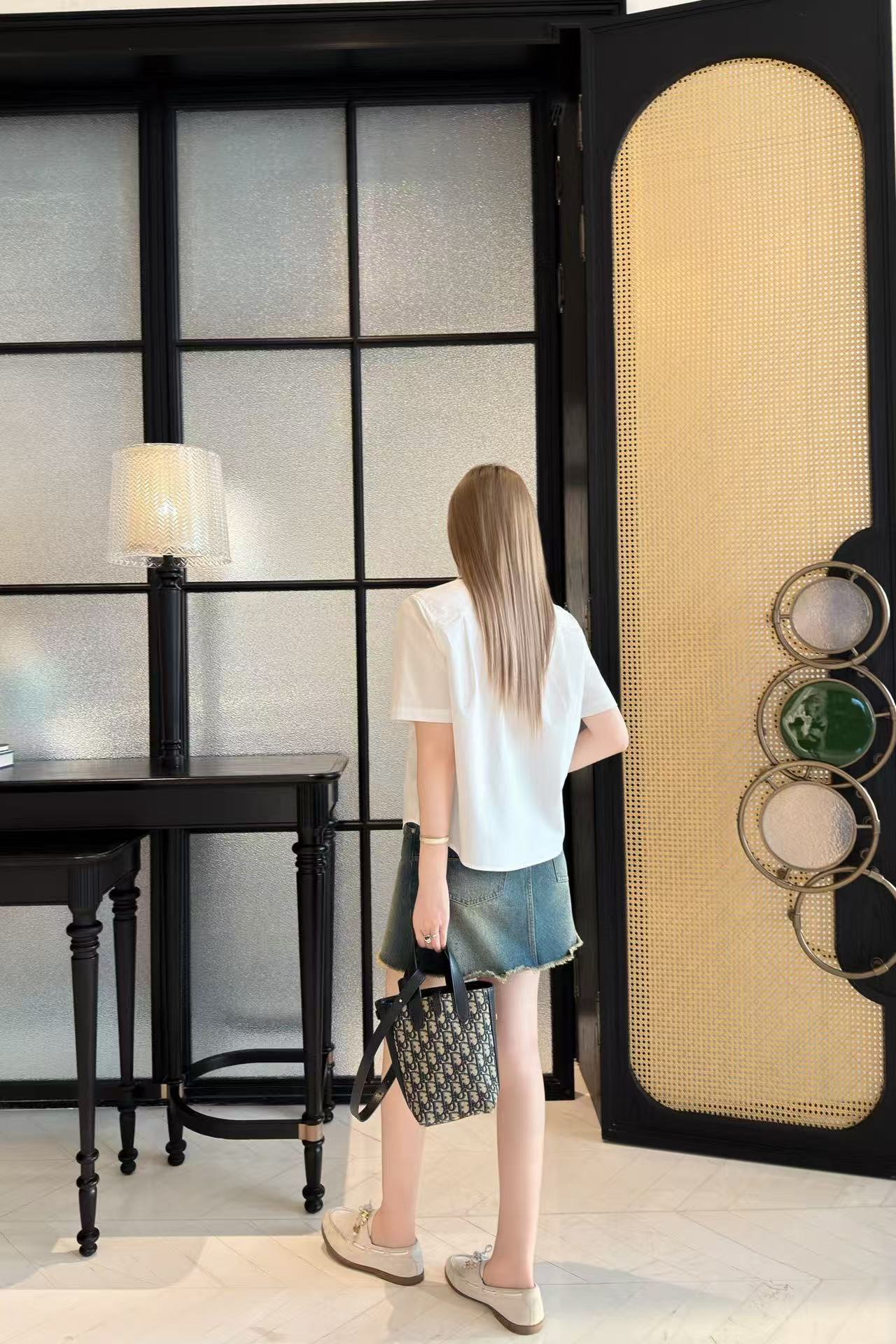 DIOR タイ付き刺繍シャツ【50％割引+送料無料】