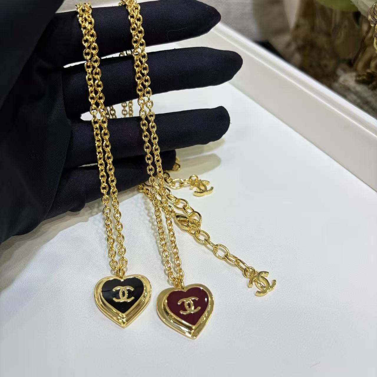 CHANE1 ダブルCハートネックレス【50%割引+送料無料】
