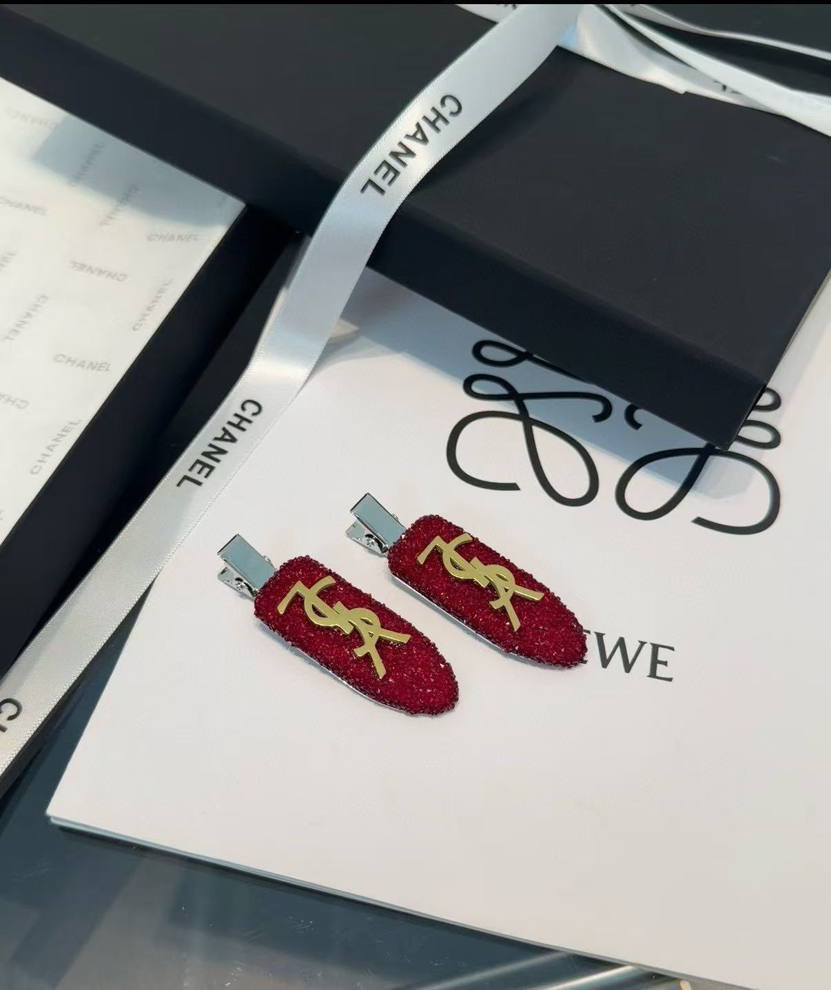 YSL シンプルバングスヘアクリップ【50%割引+送料無料】