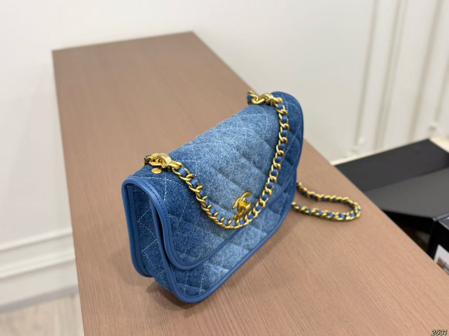 LV グラデーションデニム・サドルバッグ【 50％割引+送料無料】