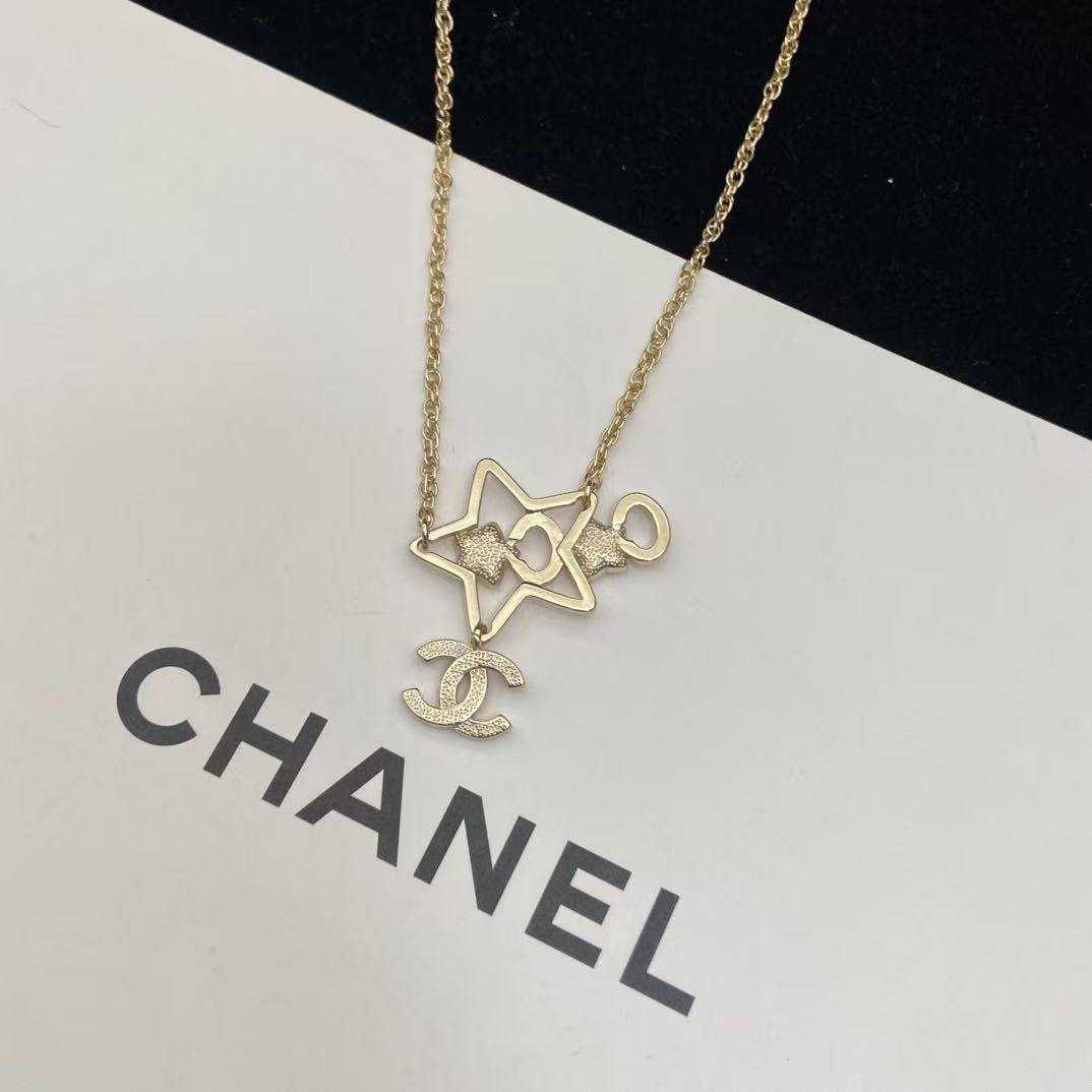 CHANE1 ダブルC 五芒星イヤリング＋ネックレス ツーピースセット【50％割引+送料無料】