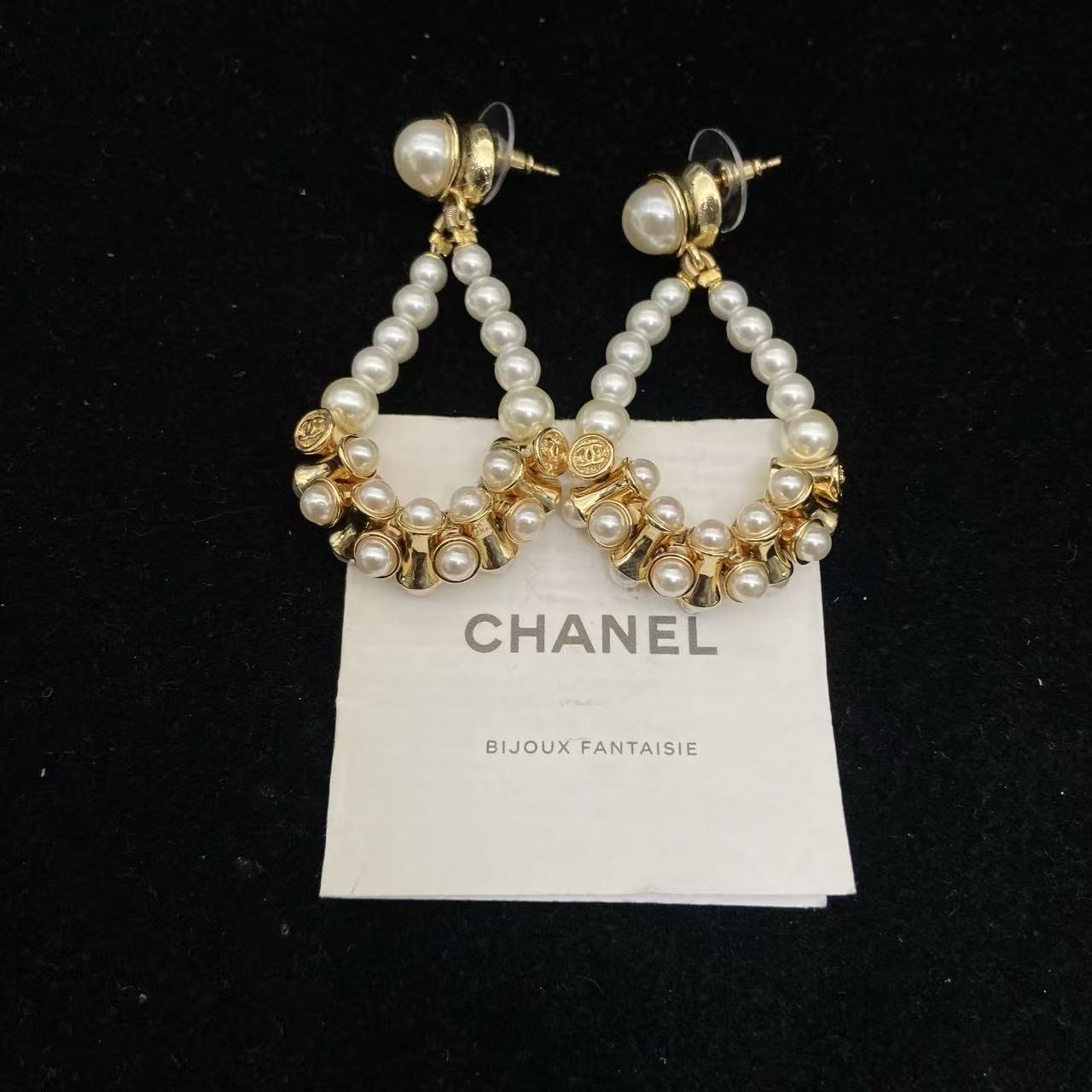 CHANE1 ダブルCパールスタッドピアス【50％割引+送料無料】