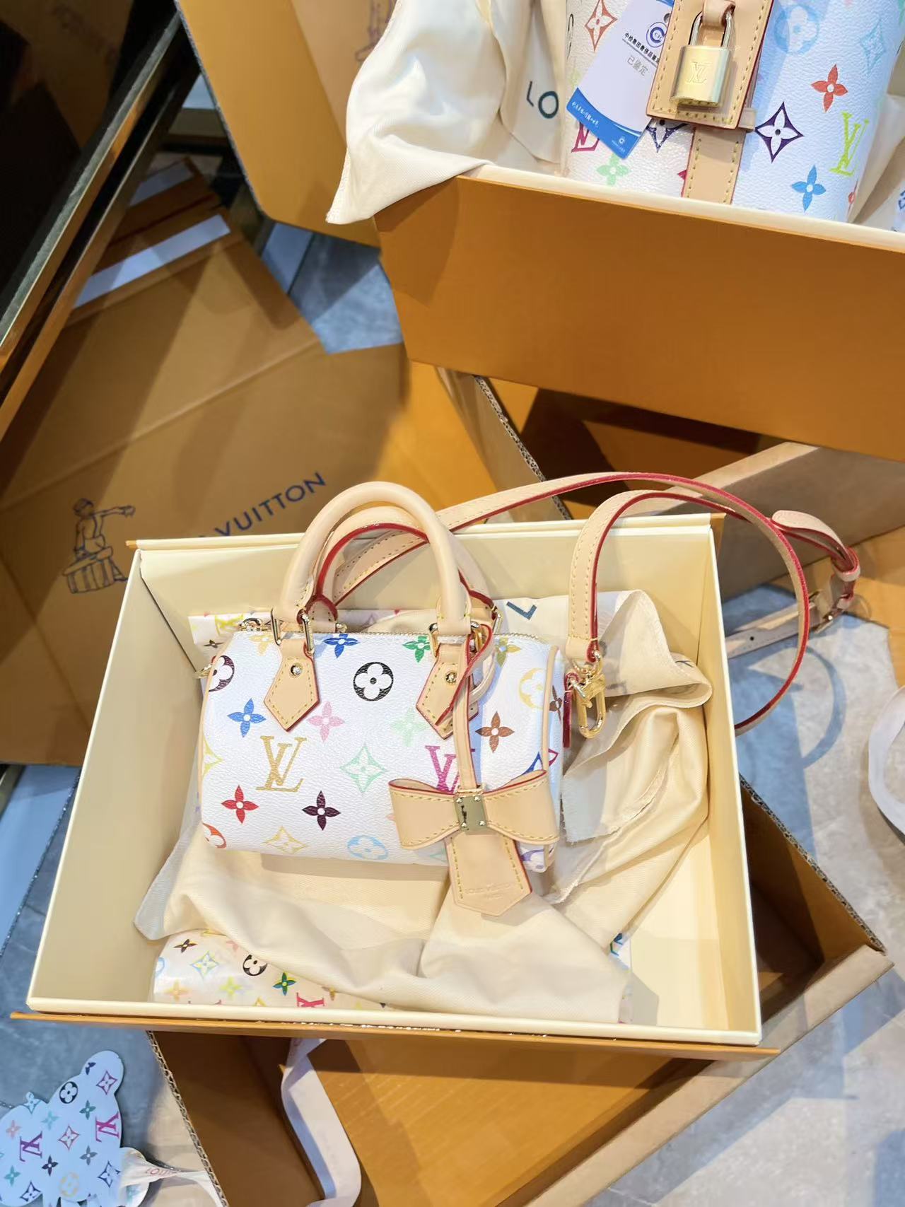 LV Speedyハンドバッグ【50％割引+送料無料】