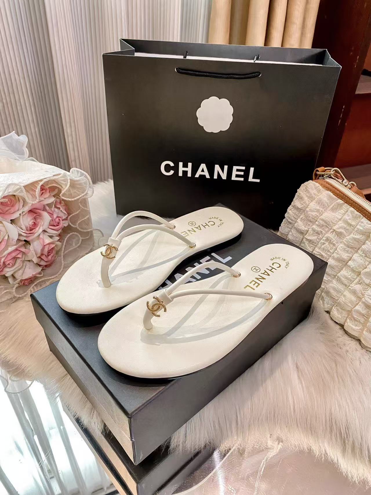 CHANE1 シンプルダブルCスリッパ【50％割引+送料無料】