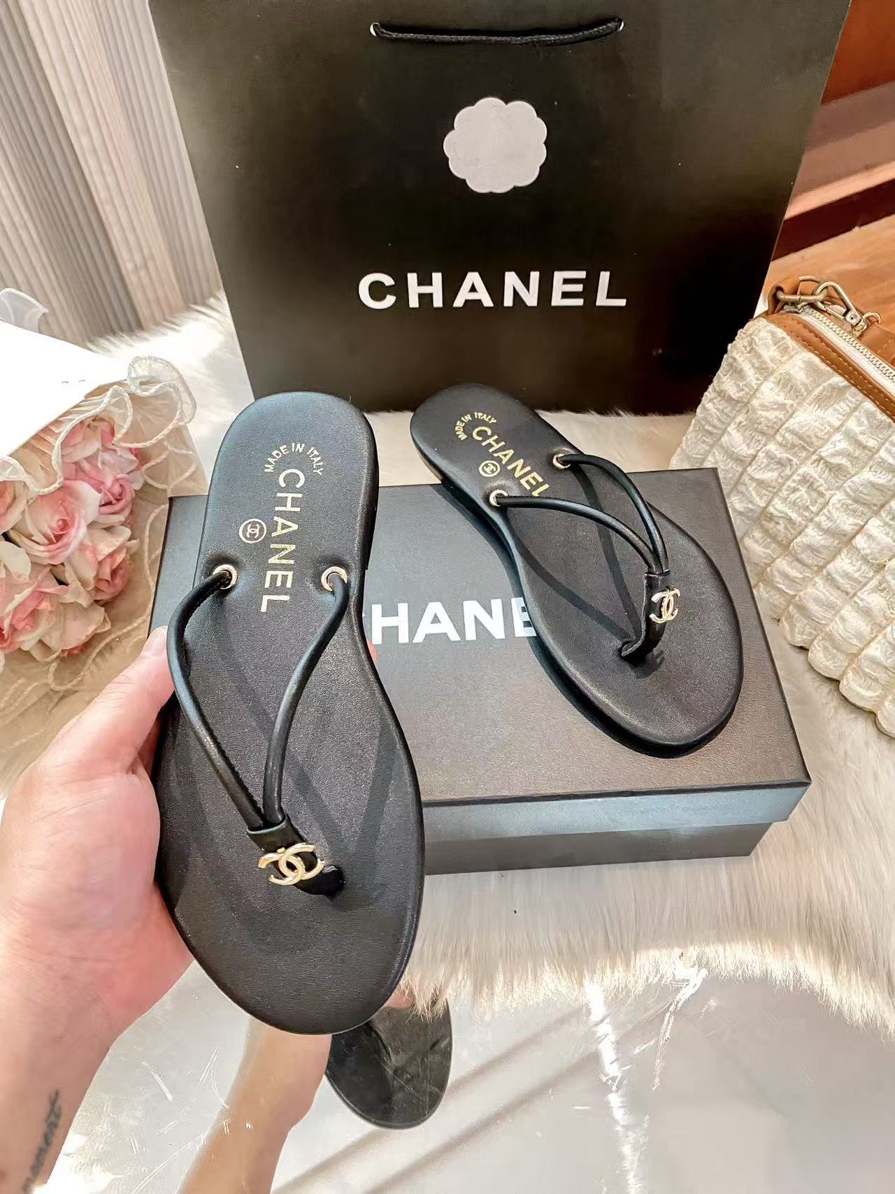 CHANE1 シンプルダブルCスリッパ【50％割引+送料無料】