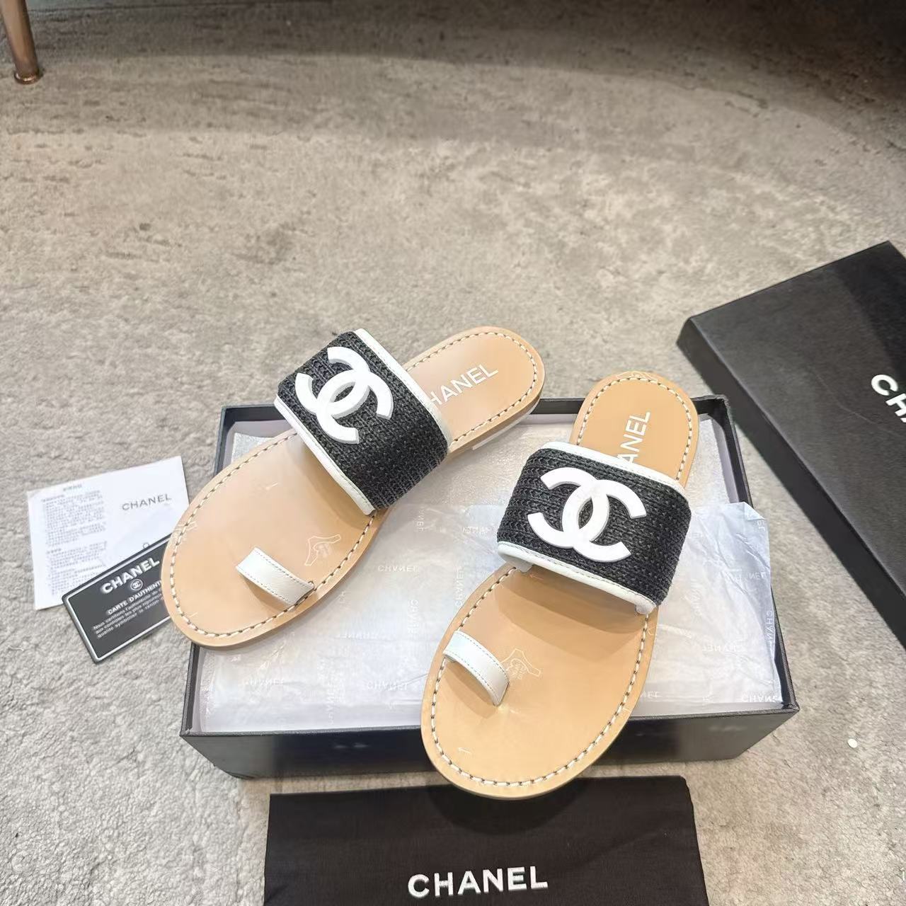 CHANE1 高品質ダブルCスリッパ【50％割引+送料無料】