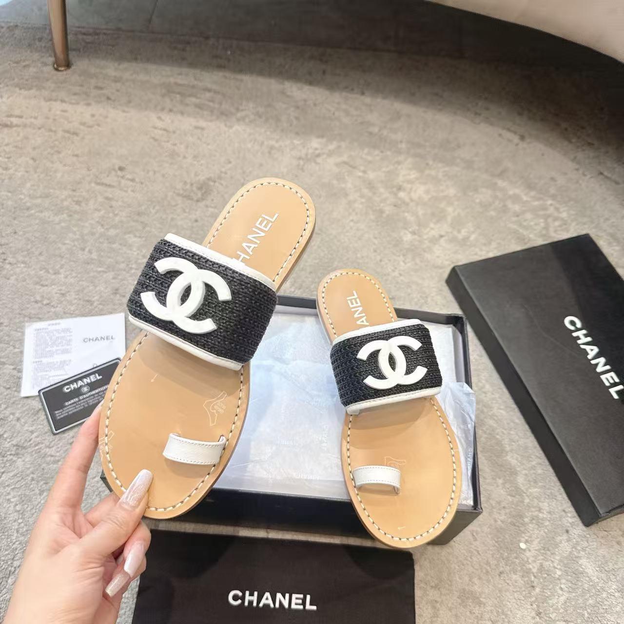 CHANE1 高品質ダブルCスリッパ【50％割引+送料無料】
