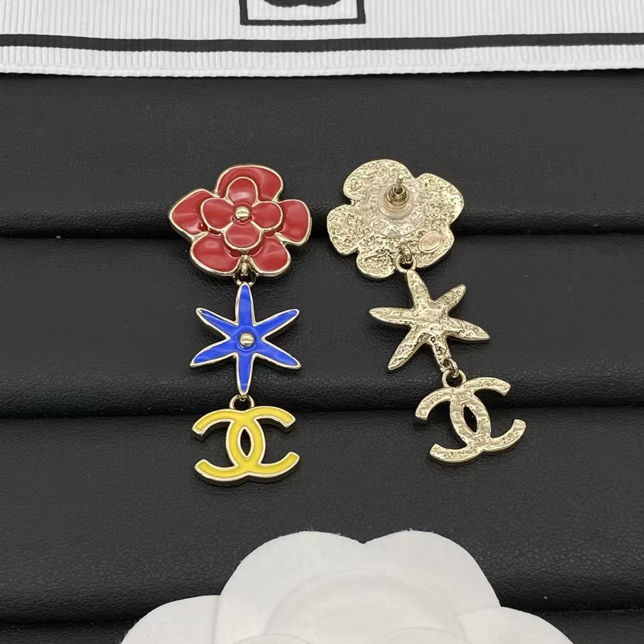CHANE1 ダブルCフラワースターピアス【50％割引+送料無料】