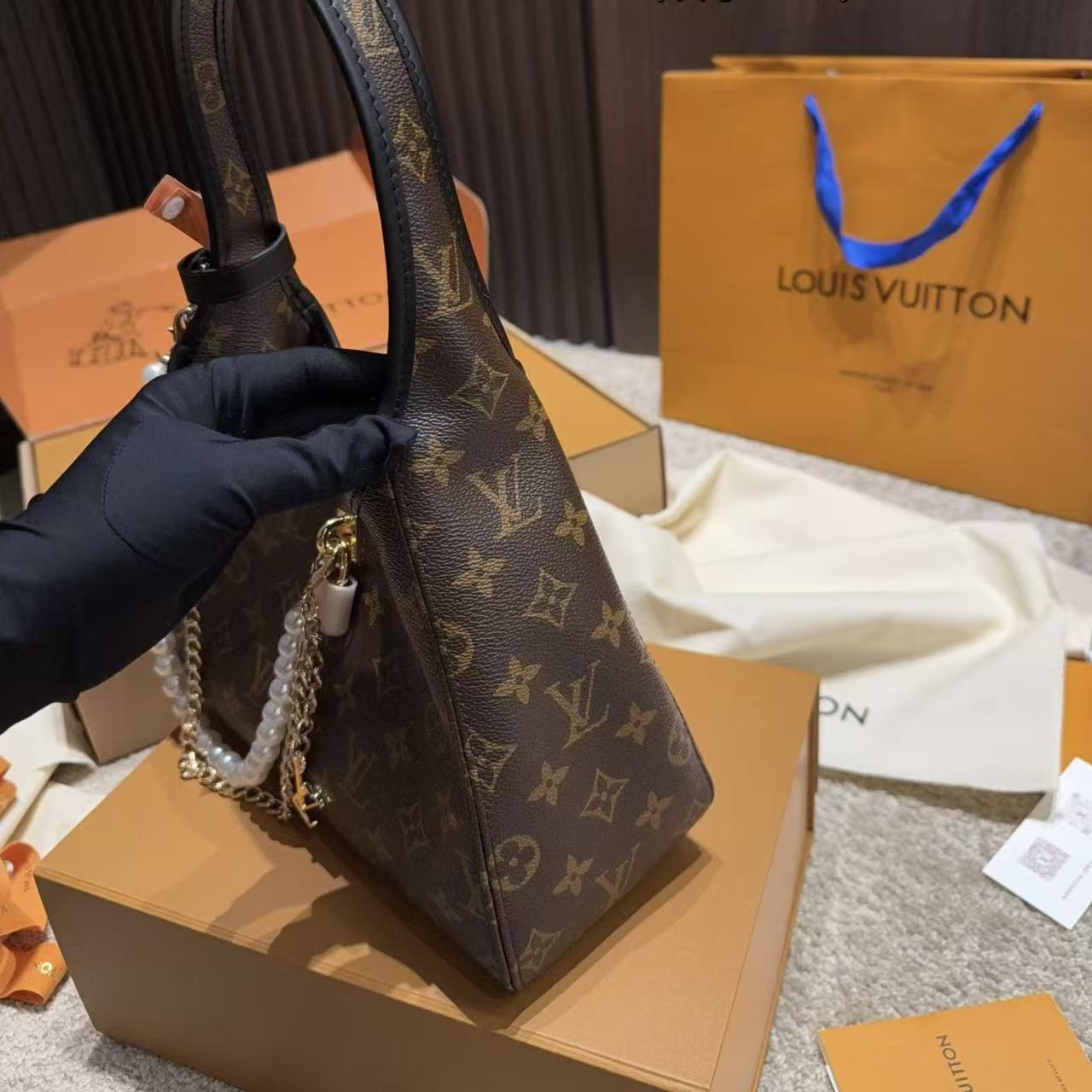 LV The Drop脇下バッグ【50％割引+送料無料】