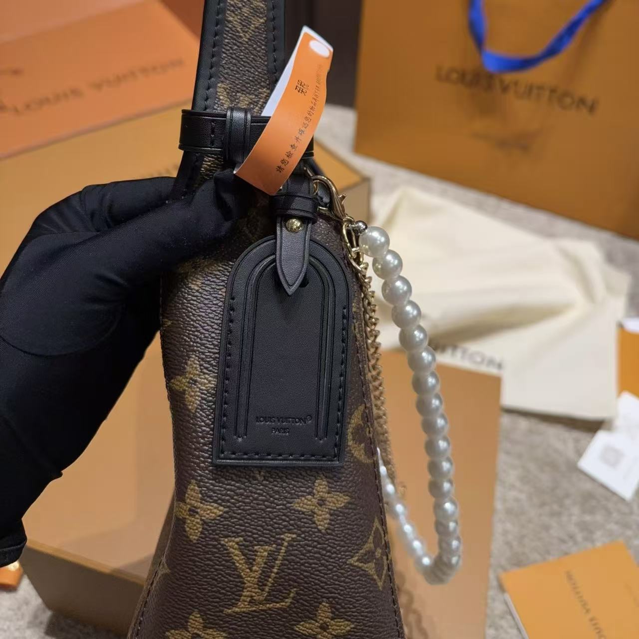 LV The Drop脇下バッグ【50％割引+送料無料】