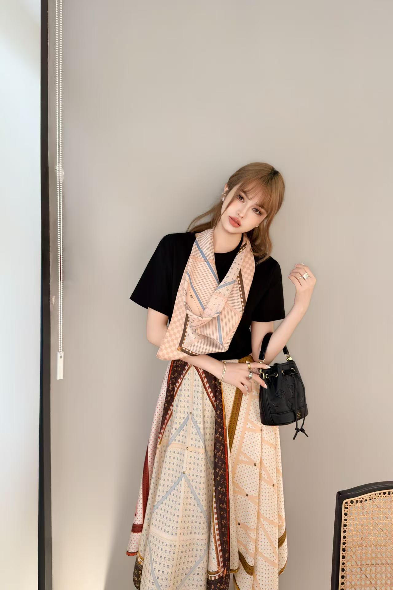 LVプリントTシャツ＋スカートのツーピースセット【50％割引+送料無料】