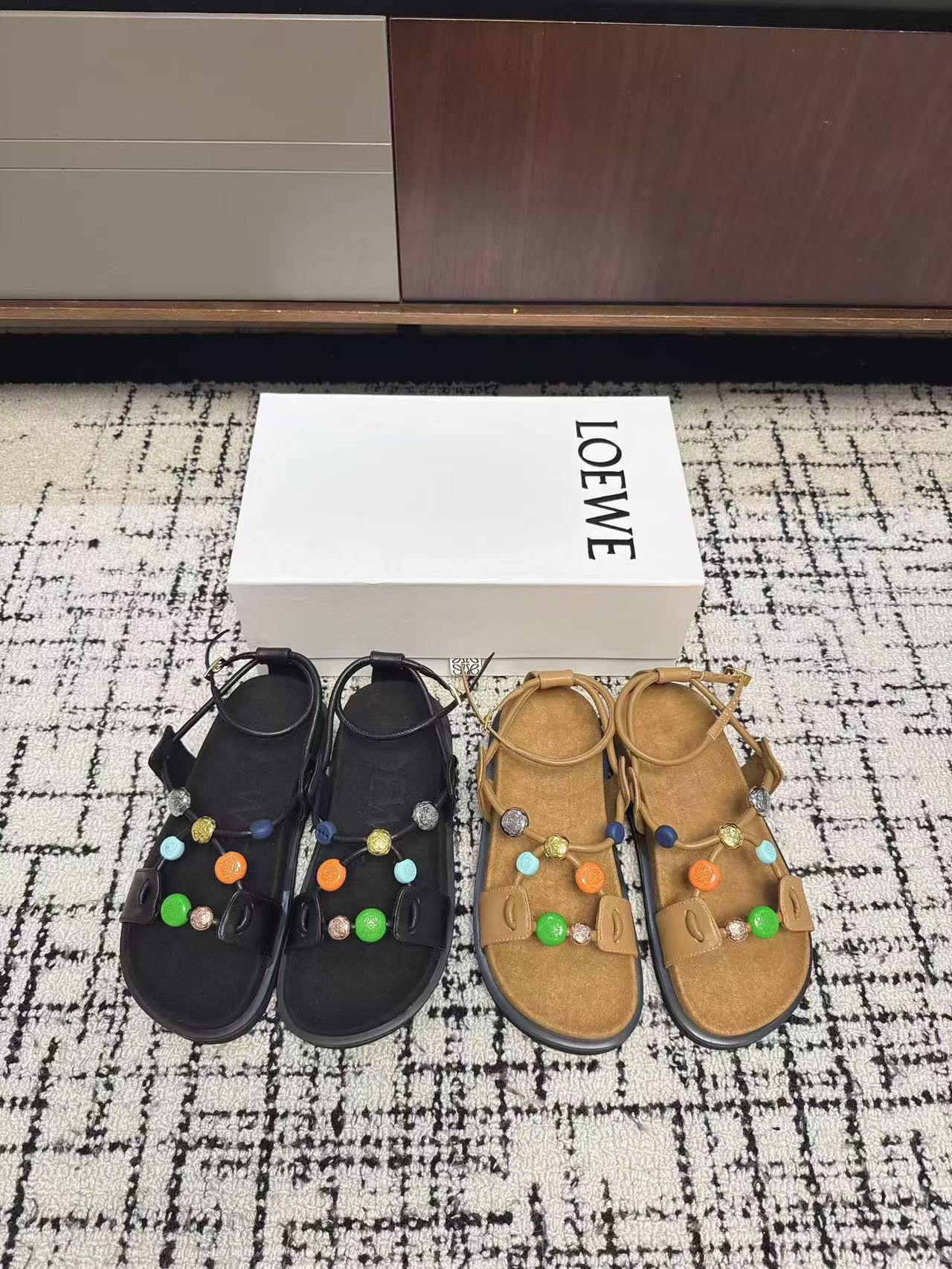 L0WEW 高品質フラットサンダル【50％割引+送料無料】