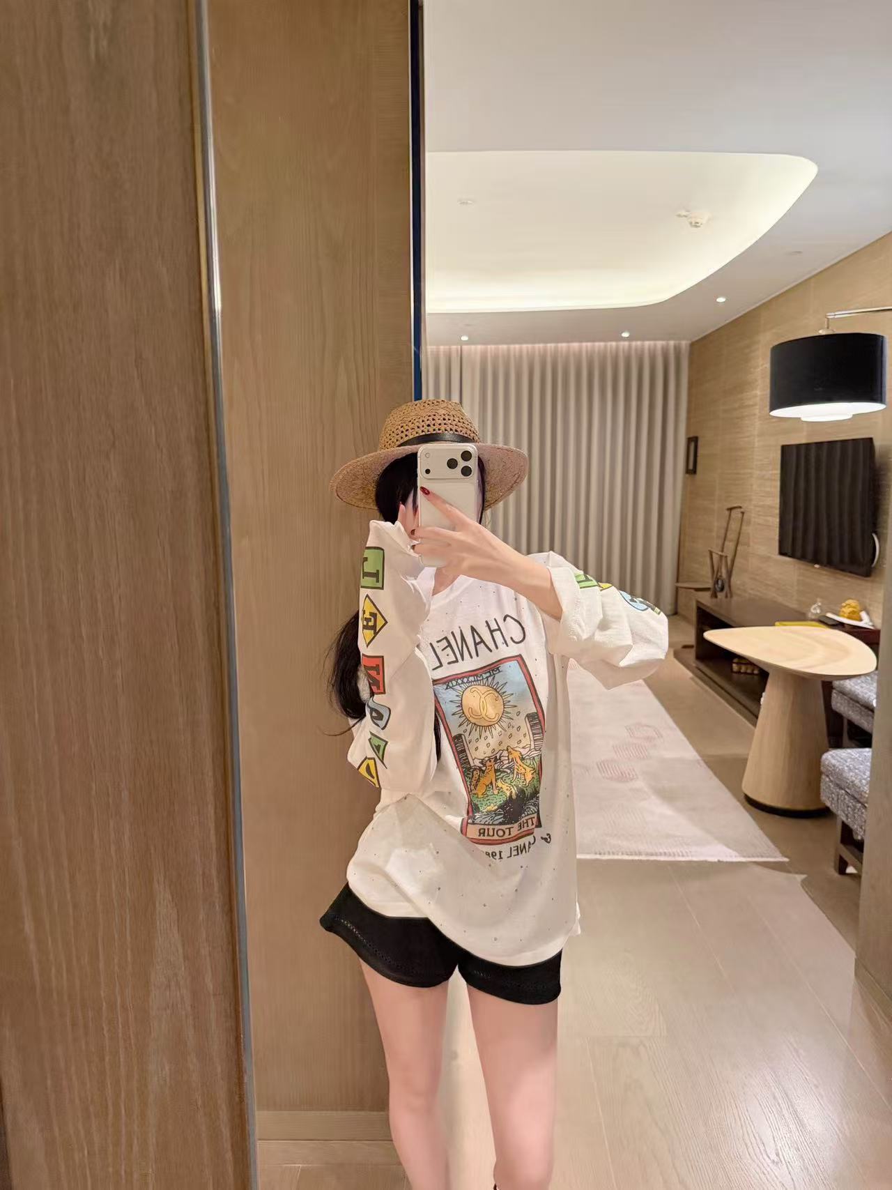 CHANE1 カラフルレター日焼け止めラインストーンTシャツ【50％割引+送料無料】