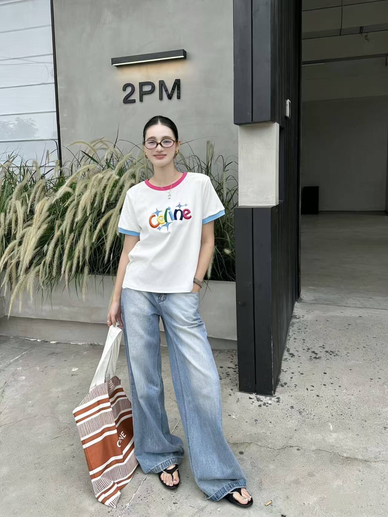 CEL1NE カラフル刺繍文字Tシャツ【50％割引+送料無料】