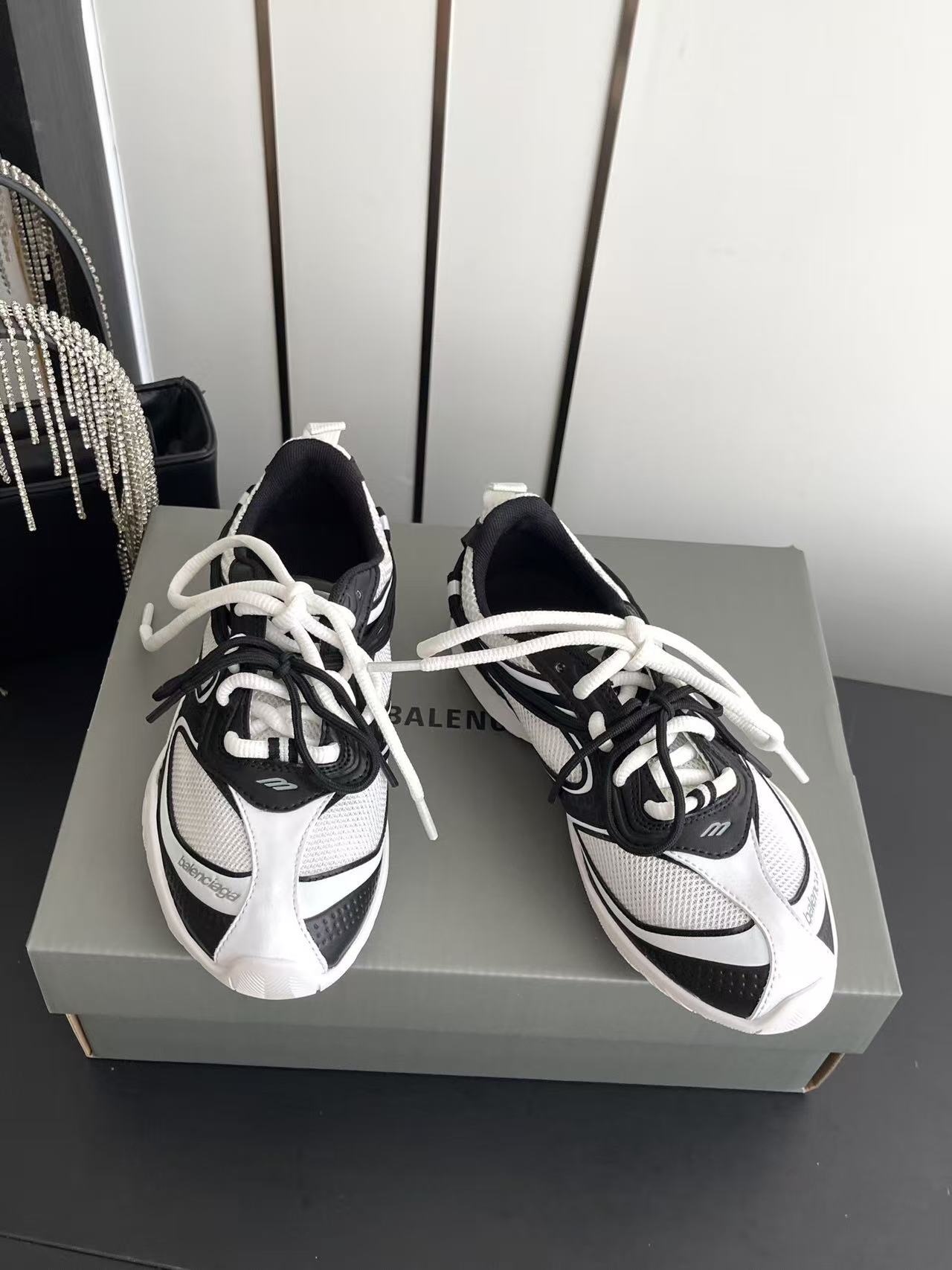 BALENC1AG 高品質レースアップカジュアルシューズ【50％割引+送料無料】