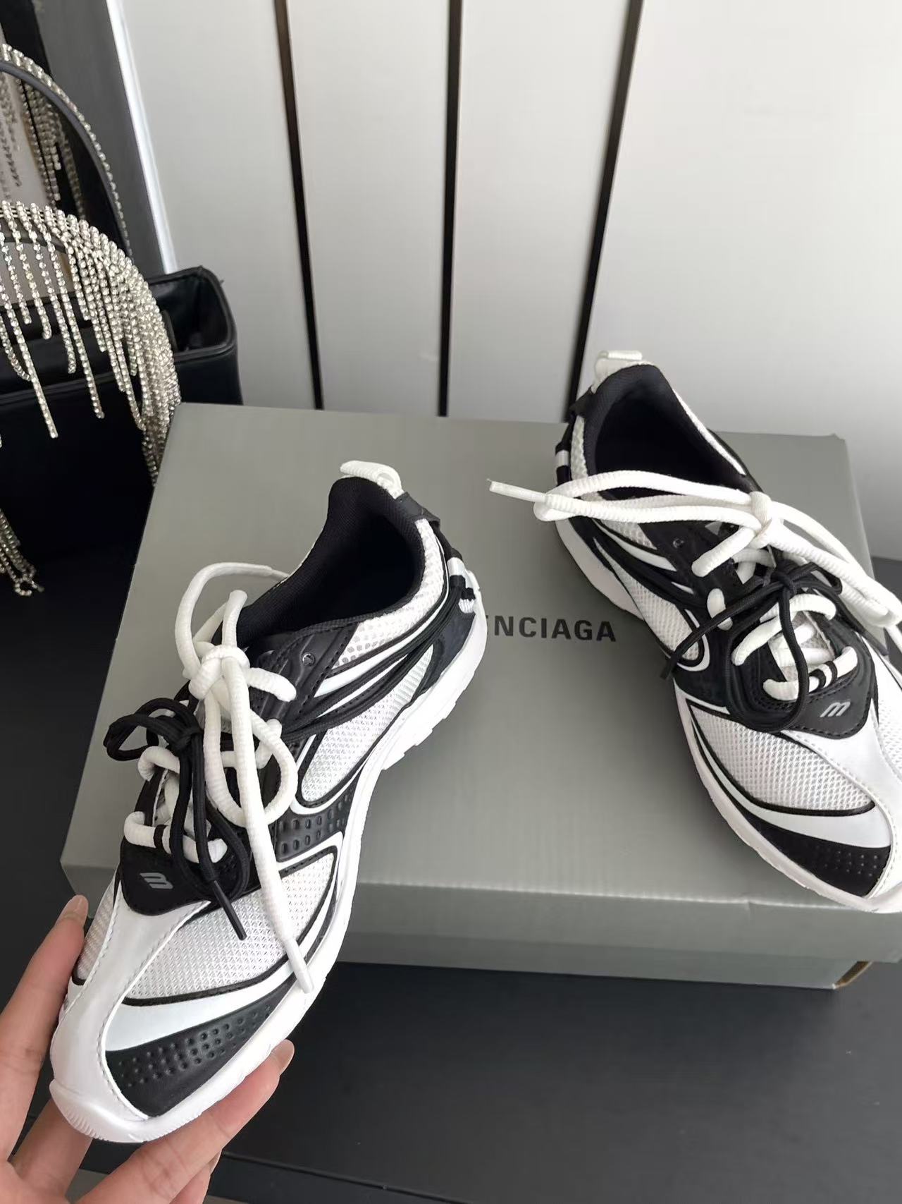 BALENC1AG 高品質レースアップカジュアルシューズ【50％割引+送料無料】