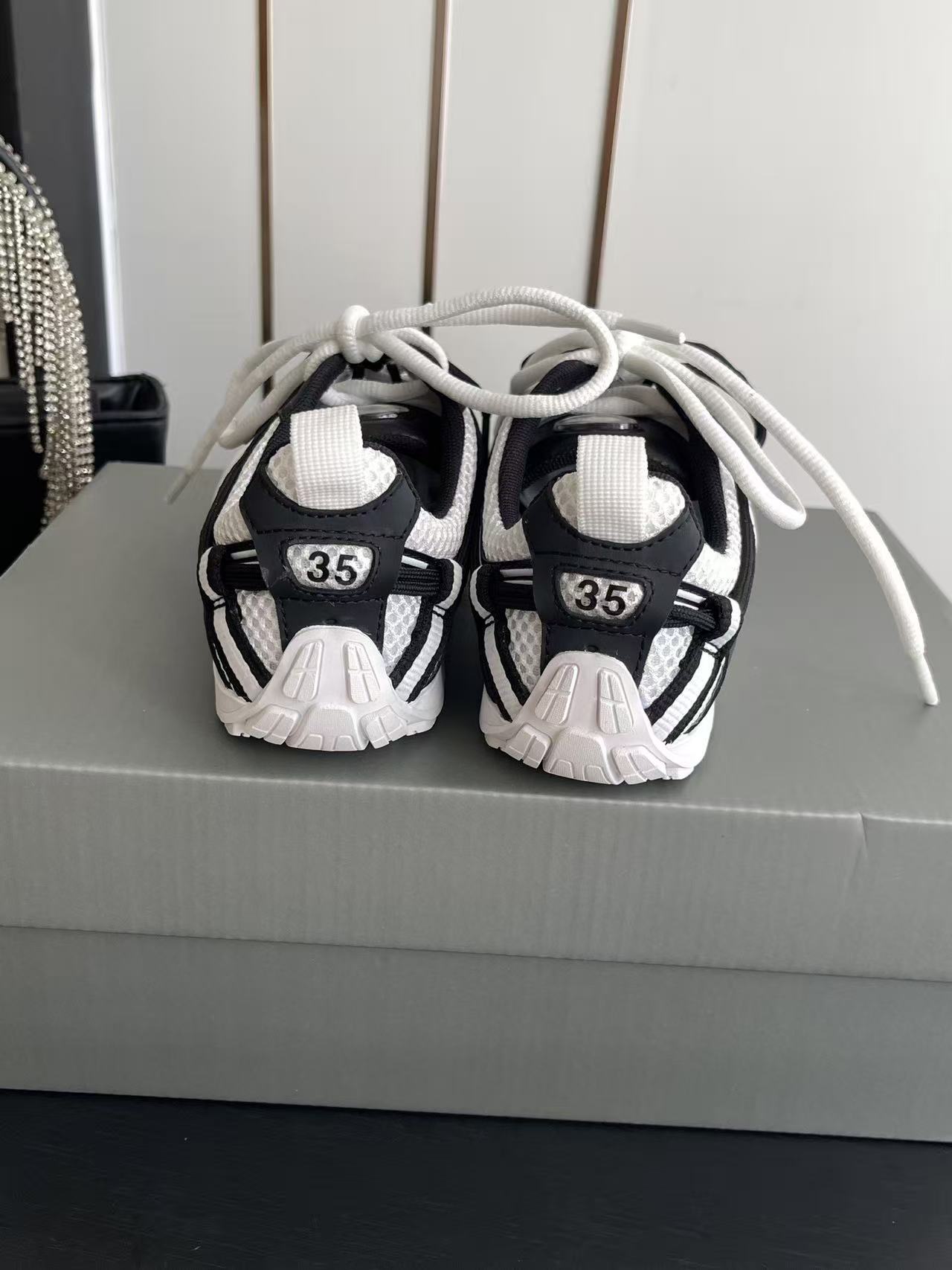 BALENC1AG 高品質レースアップカジュアルシューズ【50％割引+送料無料】