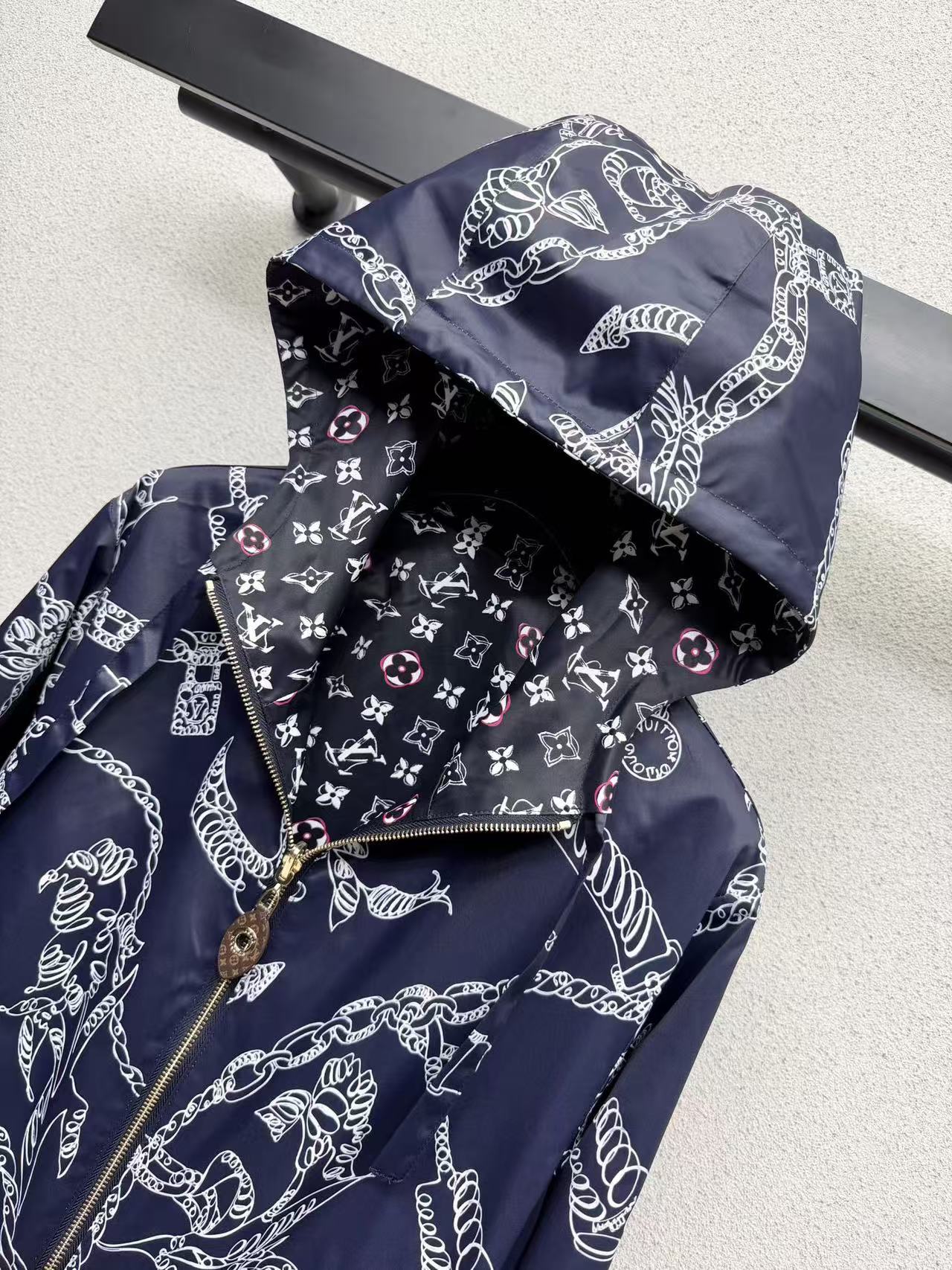 LV リバーシブル プリント フーデッドジャケット【50％割引+送料無料】