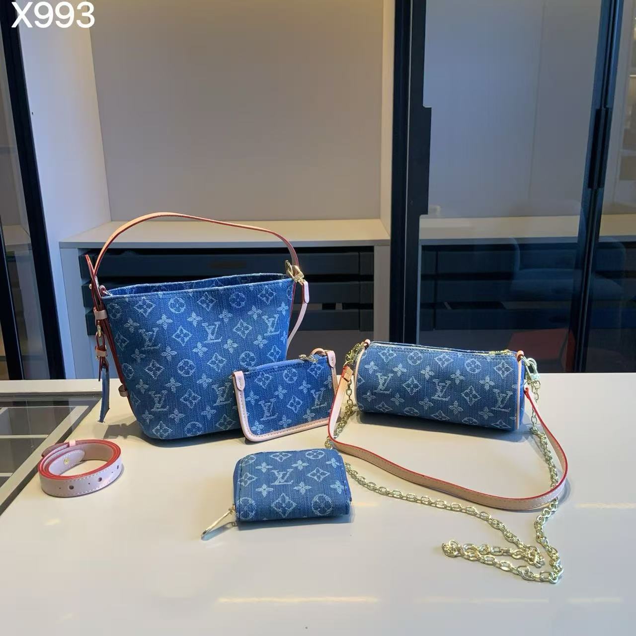 【LV  】コンビネーション3点セット【50％割引+送料無料】X993