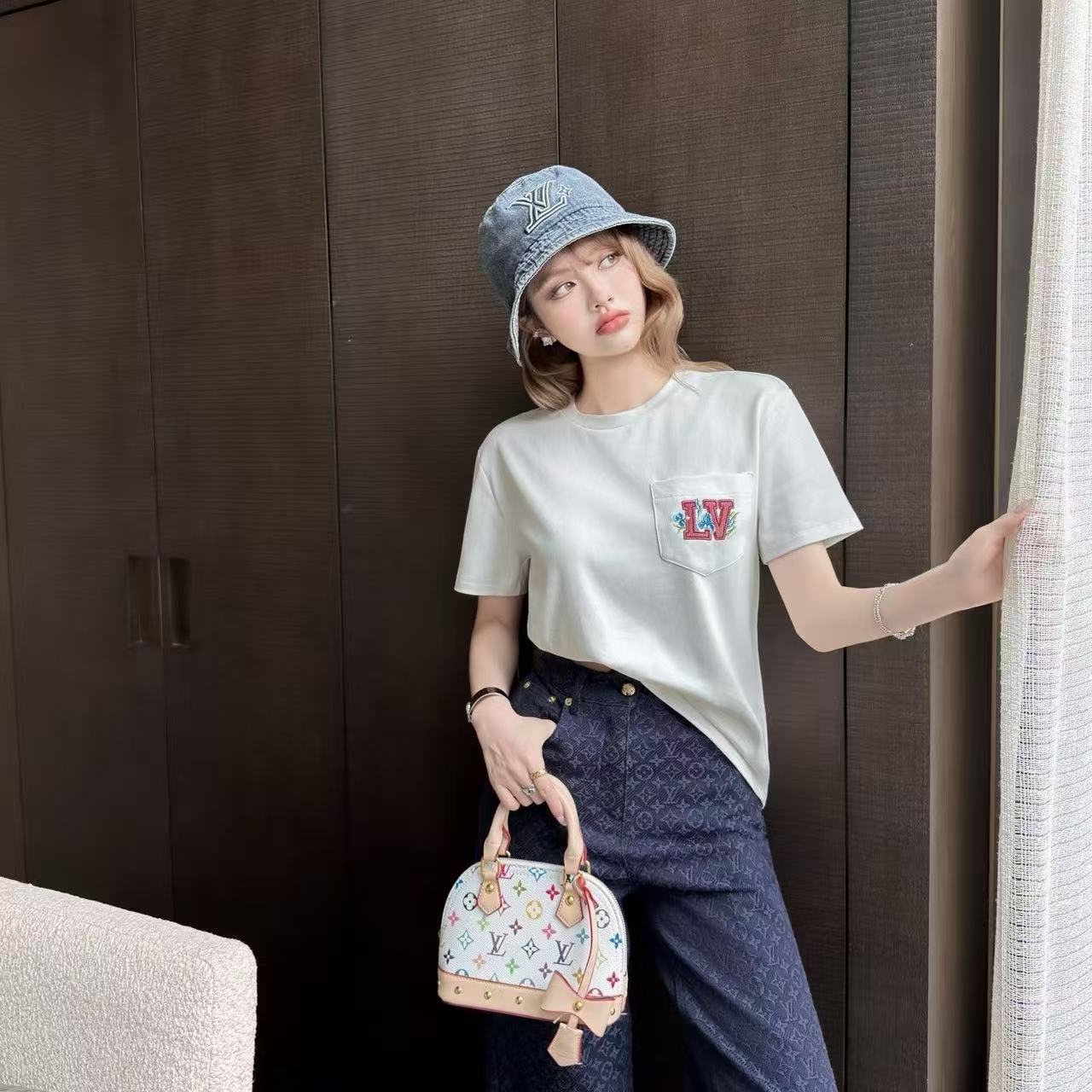 LVプリント刺繍ロゴTシャツ【50％割引+送料無料】