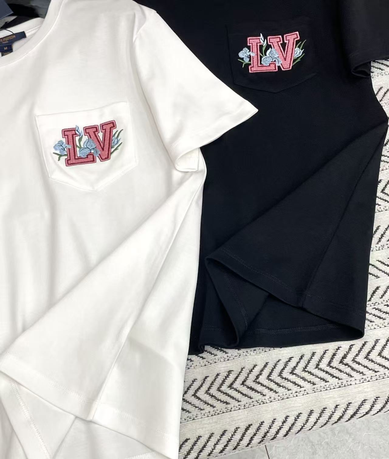 LVプリント刺繍ロゴTシャツ【50％割引+送料無料】