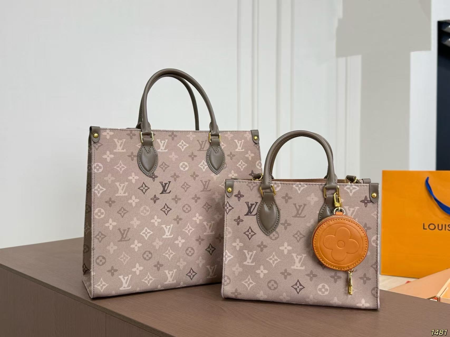 LV onthegoハンドバッグ【50％割引+送料無料】