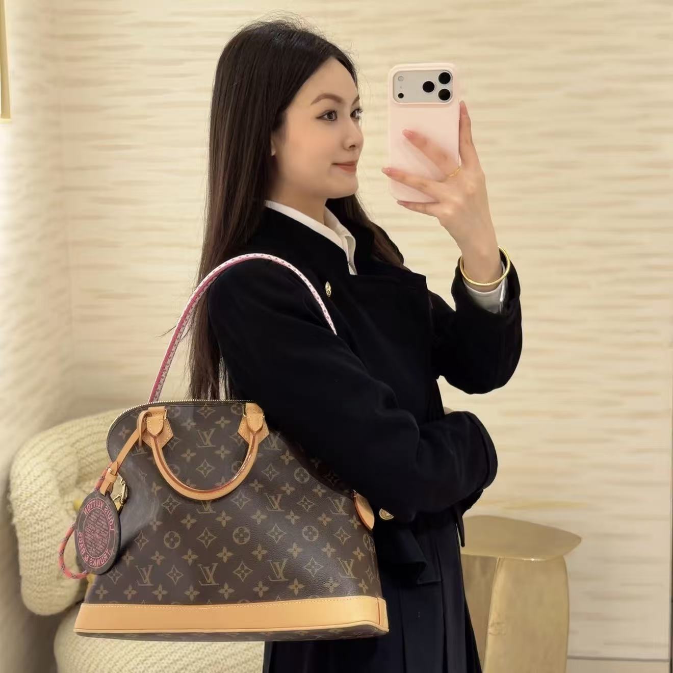 LV Almaシェルバッグ【50％割引+送料無料】