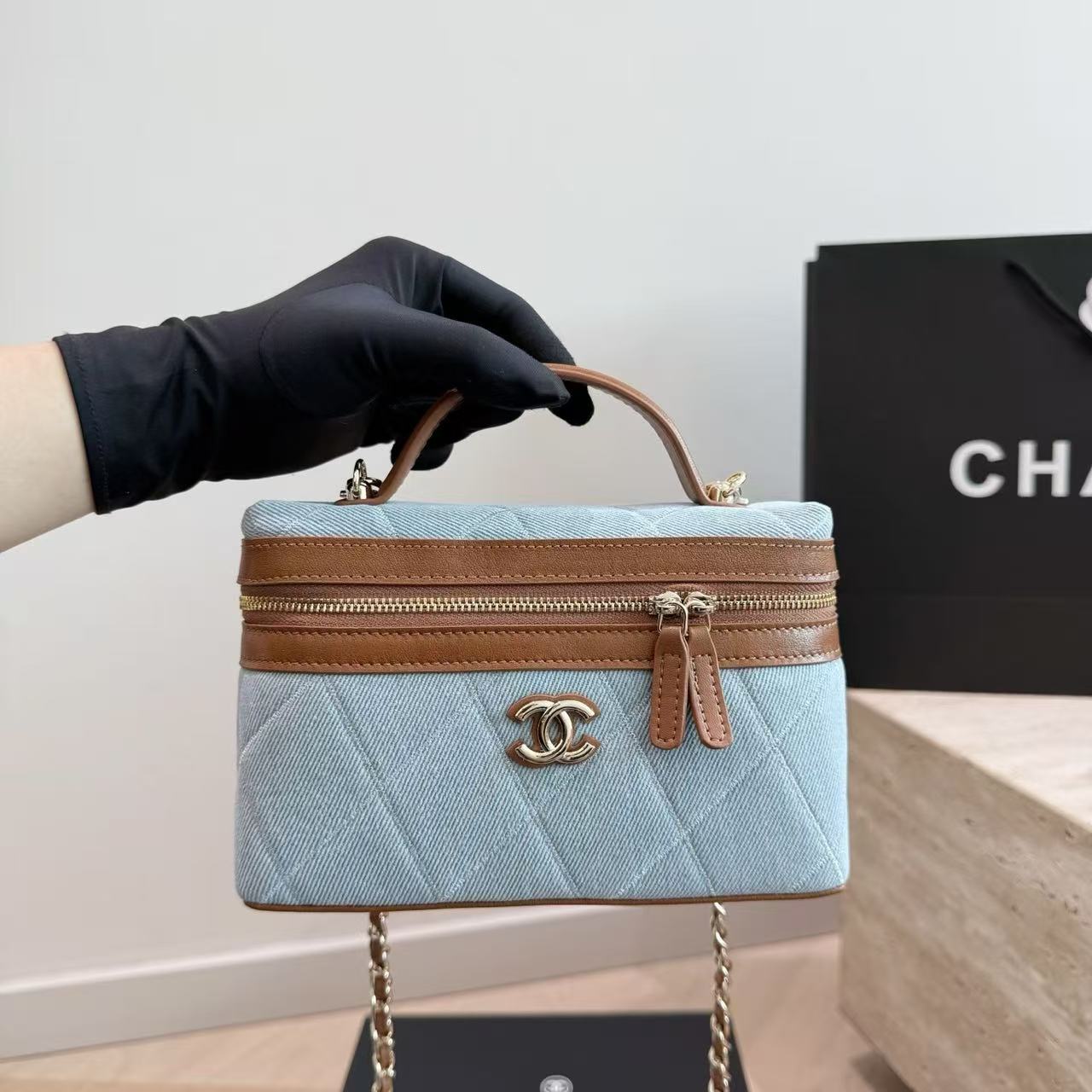 CHANE1 ダブルC デニムチェーンバッグ【50％割引+送料無料】
