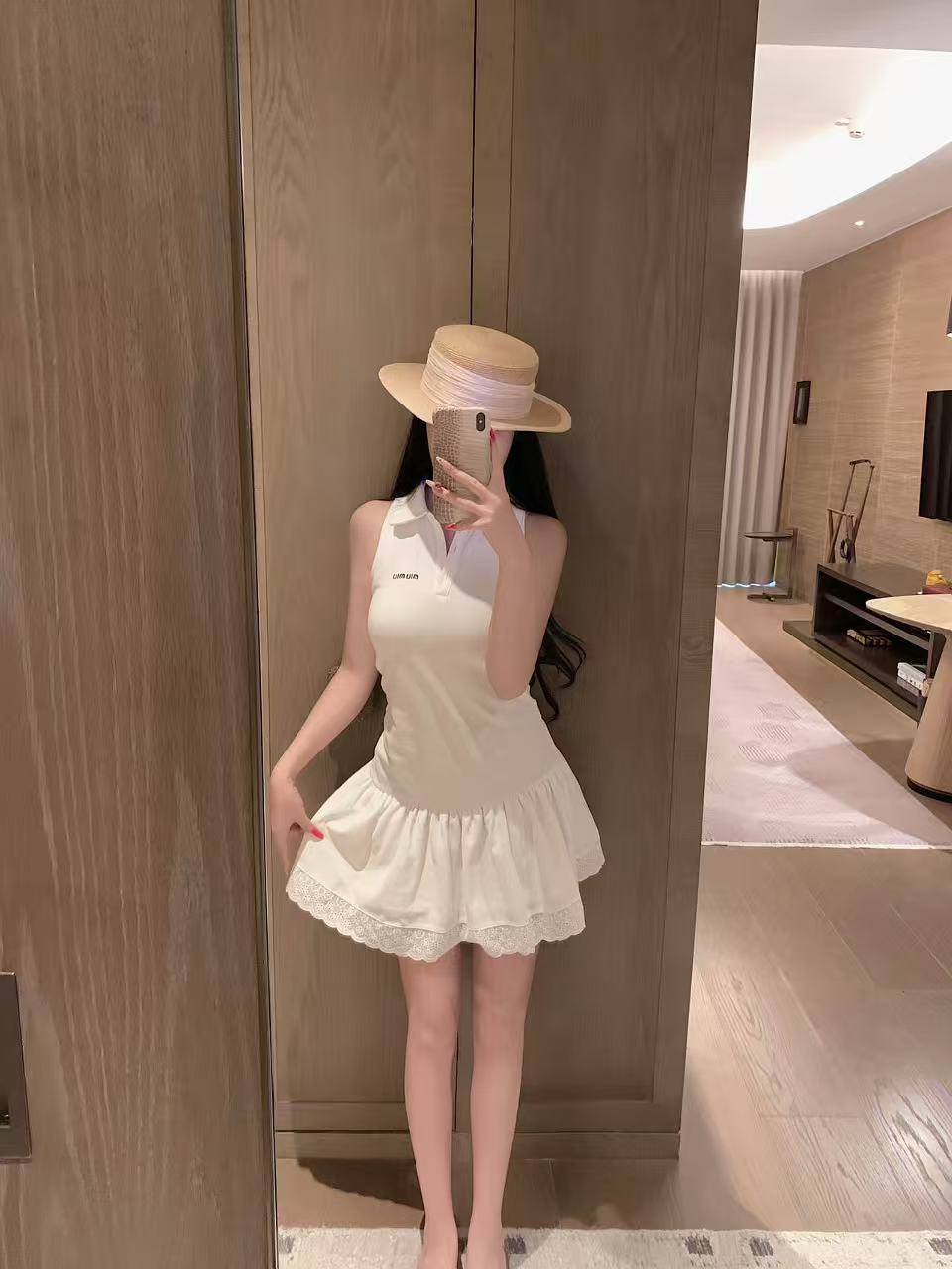 M1UM1U パッチワークレースのノースリーブドレス【50％割引+送料無料】