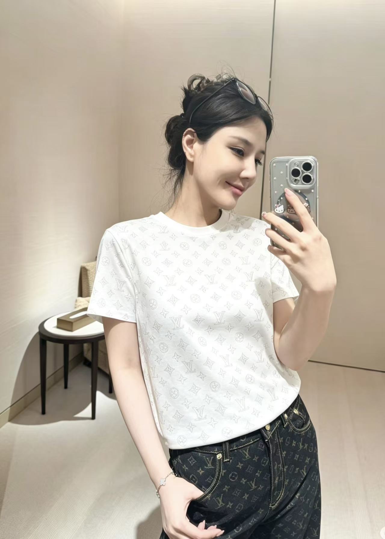 LV 四つ葉のクローバー柄Tシャツ【50％割引+送料無料】