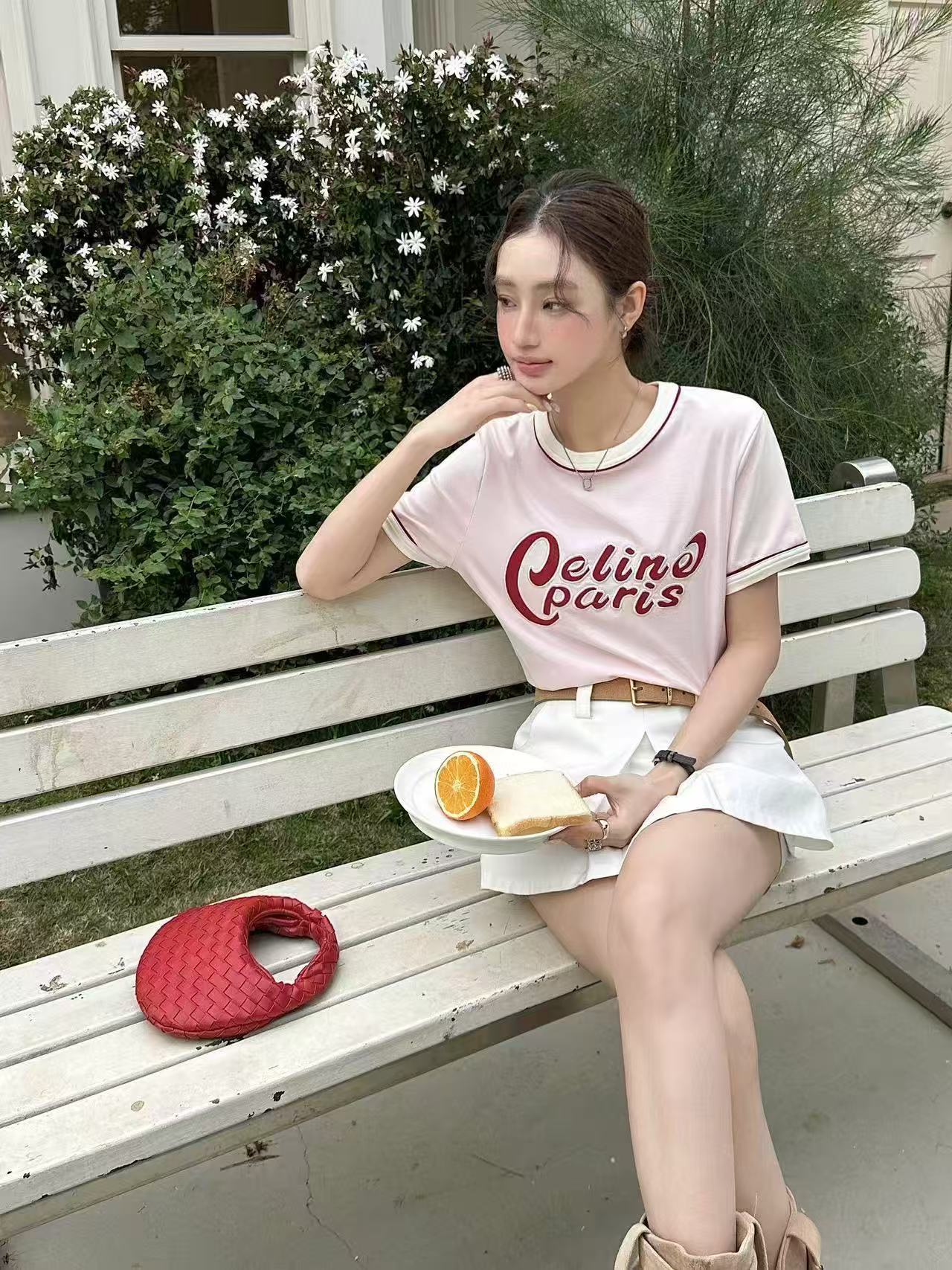 CEL1NE カラーブロックレターTシャツ【50％割引+送料無料】