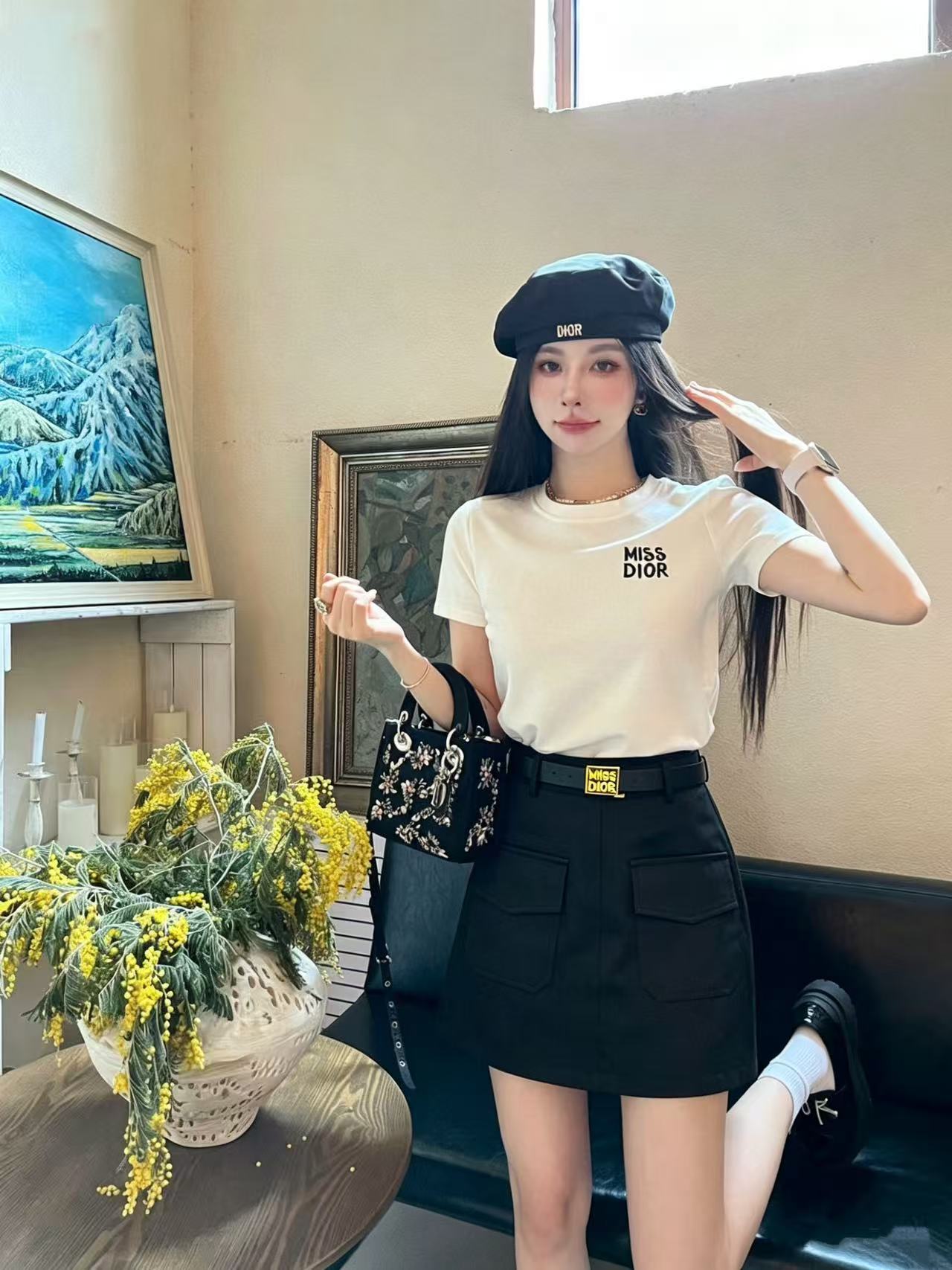 DIOR 高級Tシャツ＋スカート 2点セット【50％割引+送料無料】