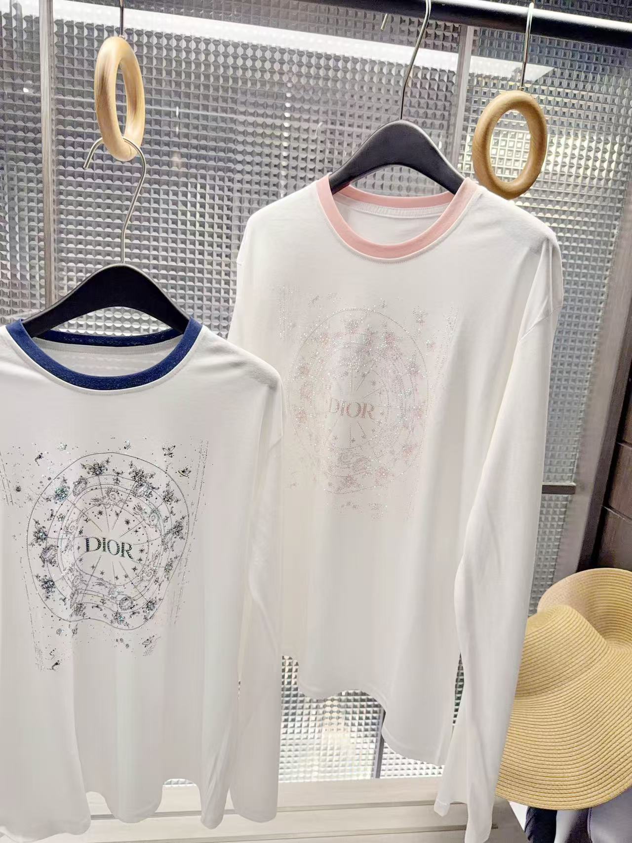 DIOR ロゴプリント 長袖Tシャツ【50％割引+送料無料】