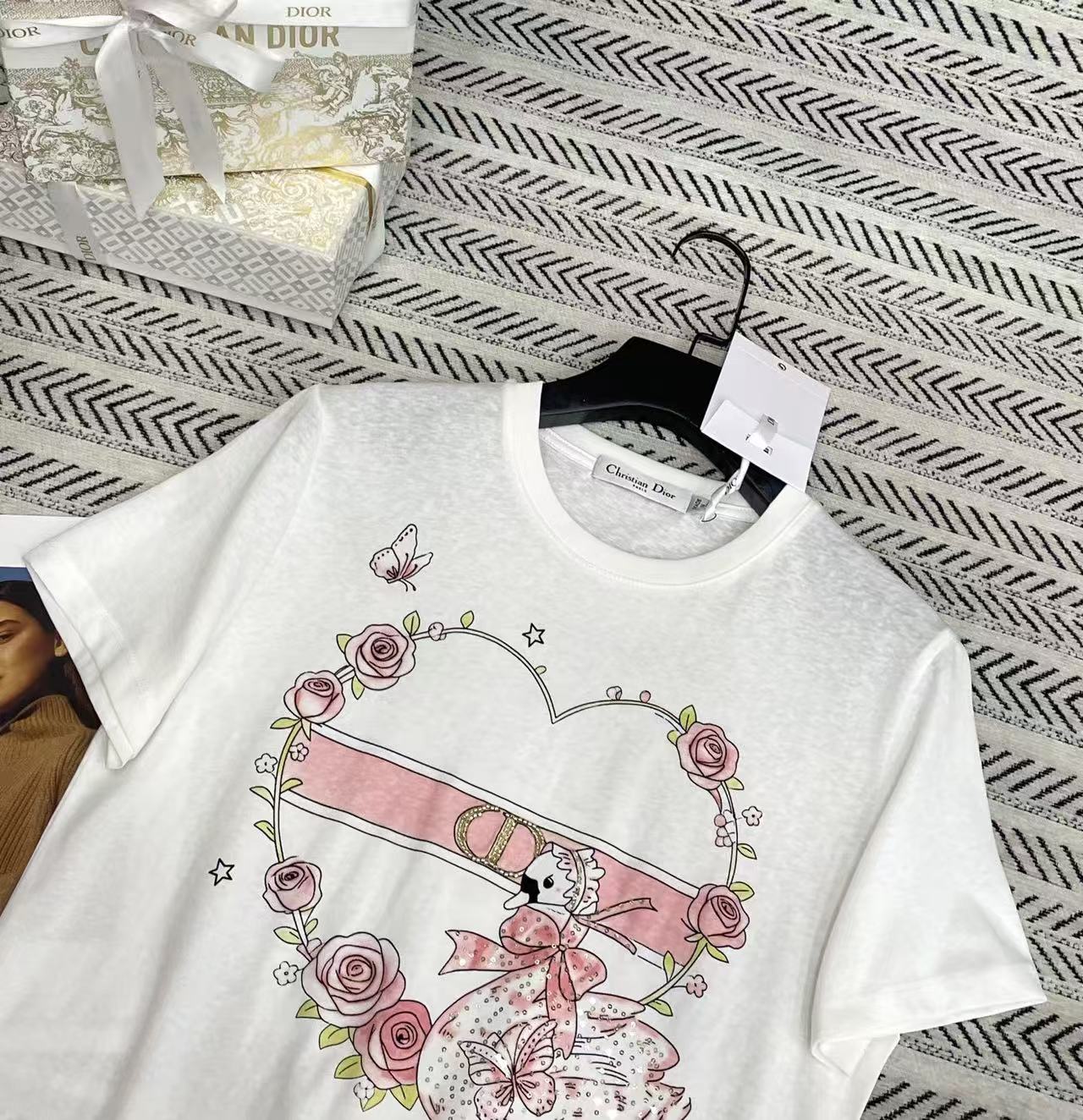 DI0R3Dビーズ付きCD文字Tシャツ【50％割引+送料無料】