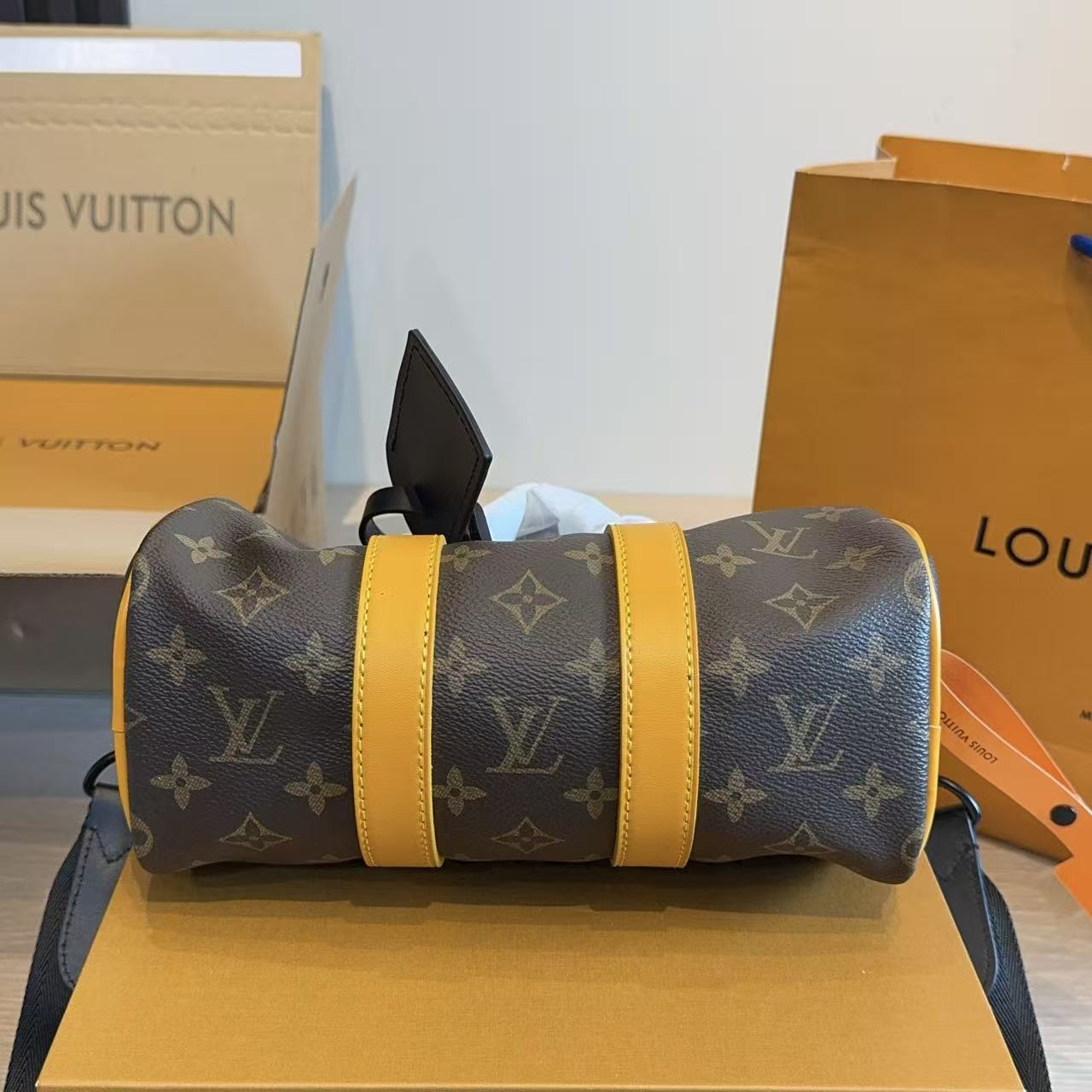 LV X Nigo Keepallハンドバッグ【50％割引+送料無料】