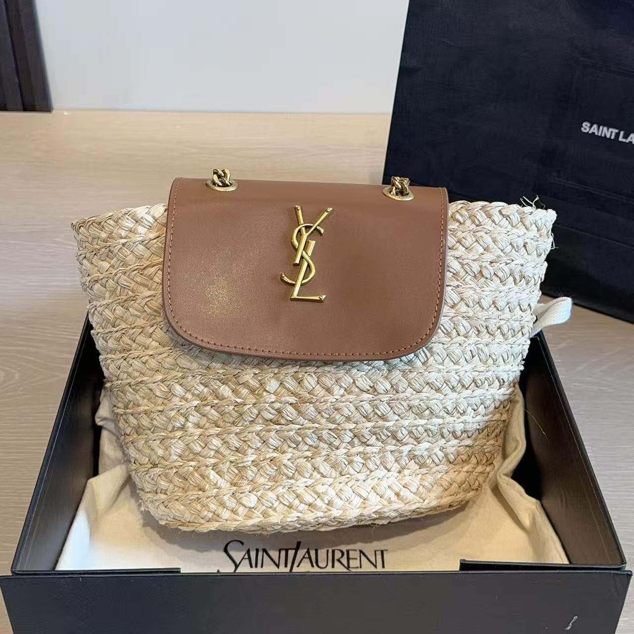 YSLチェーンストローバッグ【50%割引+送料無料】