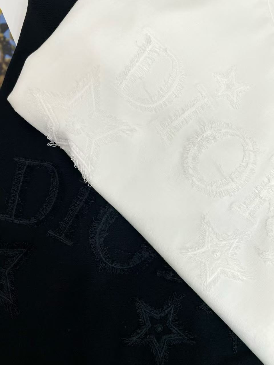 DI0R五芒星刺繍入りTシャツ【50％割引+送料無料】