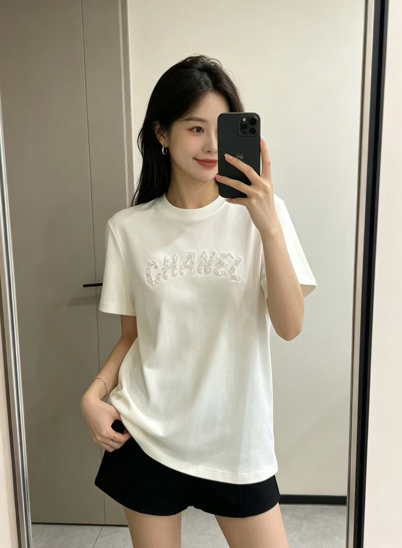 CHANE1 スパンコール文字Tシャツ【50％割引+送料無料】