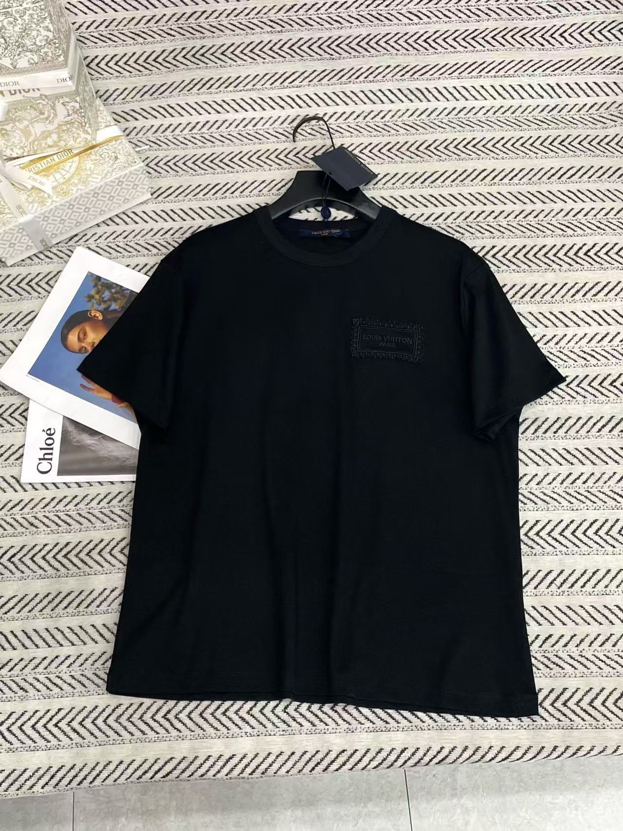 LV刺繍文字入りカーブエッジTシャツ【50％割引+送料無料】