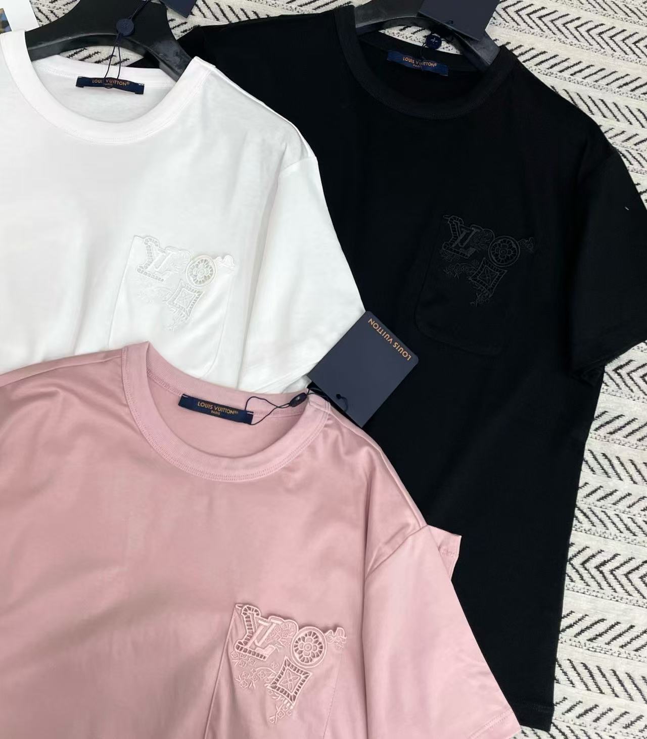 LV ポケット刺繍Tシャツ【50％割引+送料無料】