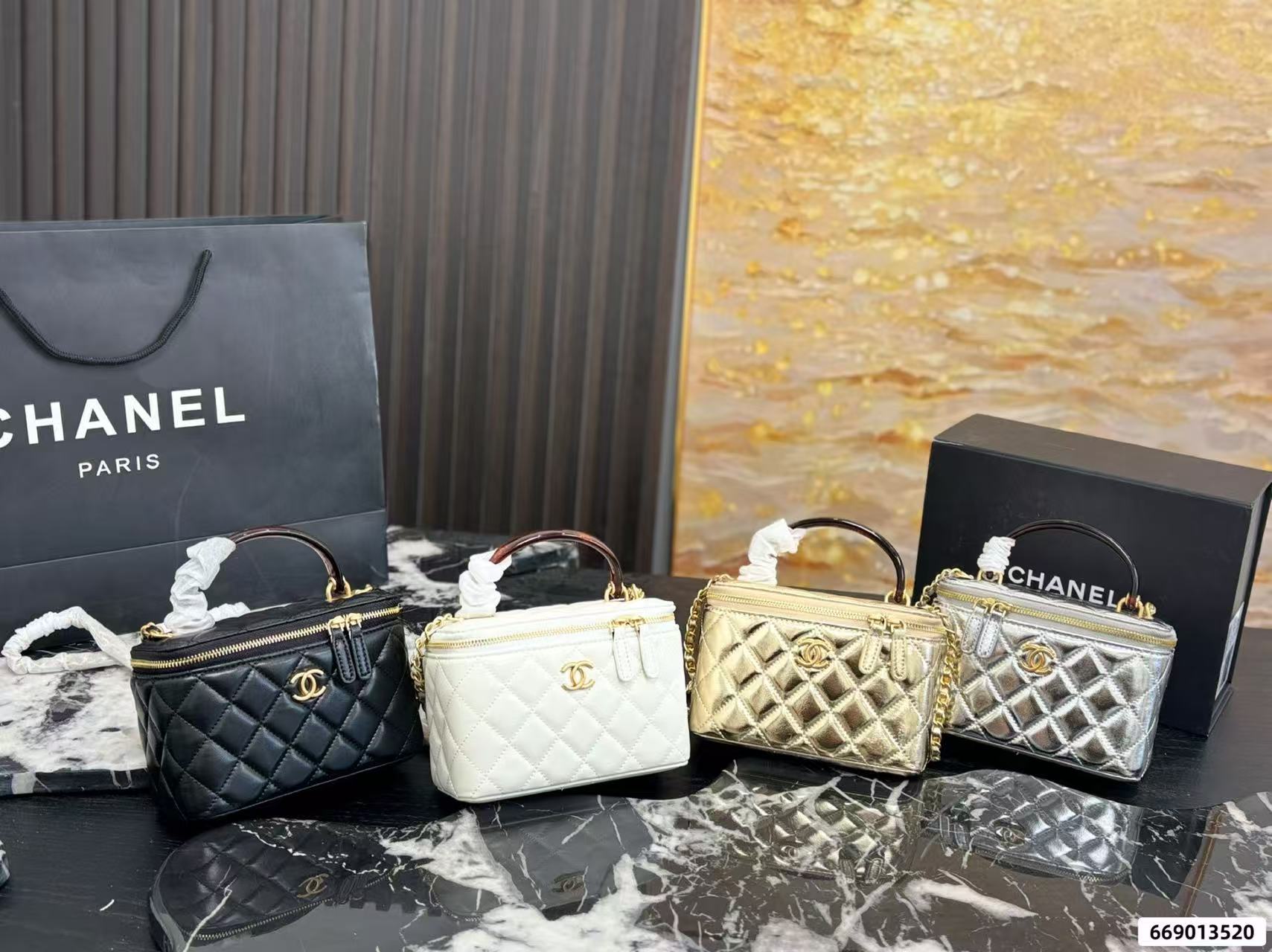 CHANE1 チェーンハンドバッグ【50％割引+送料無料】