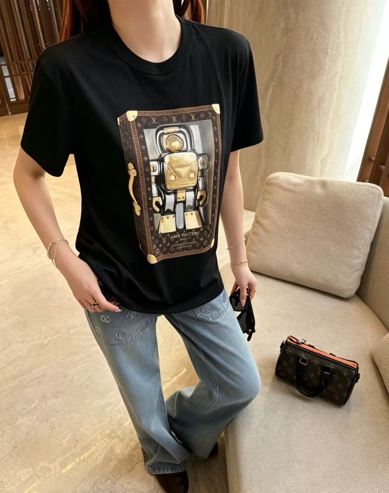 LVメカニカルプリントの漫画Tシャツ【50％割引+送料無料】