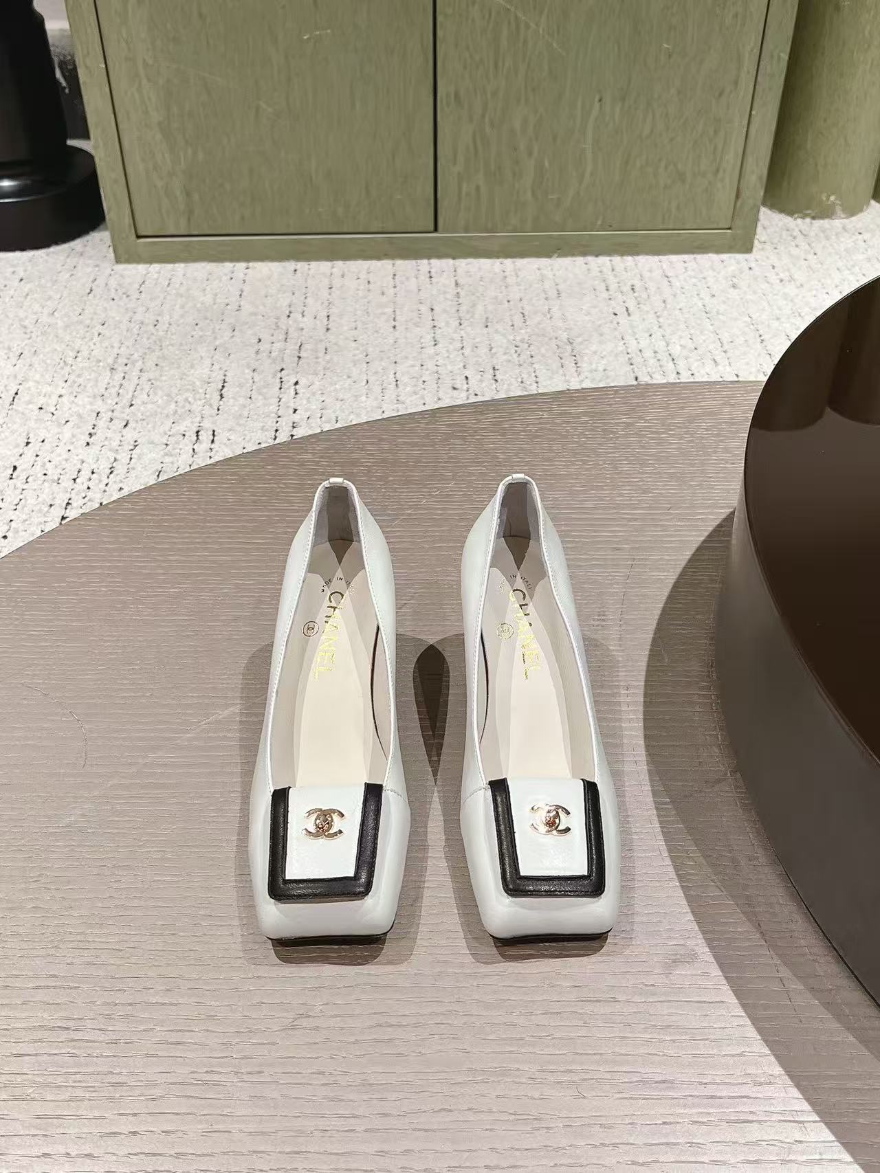 CHANE1 高品質ダブルCローヒールシューズ【50%割引+送料無料】
