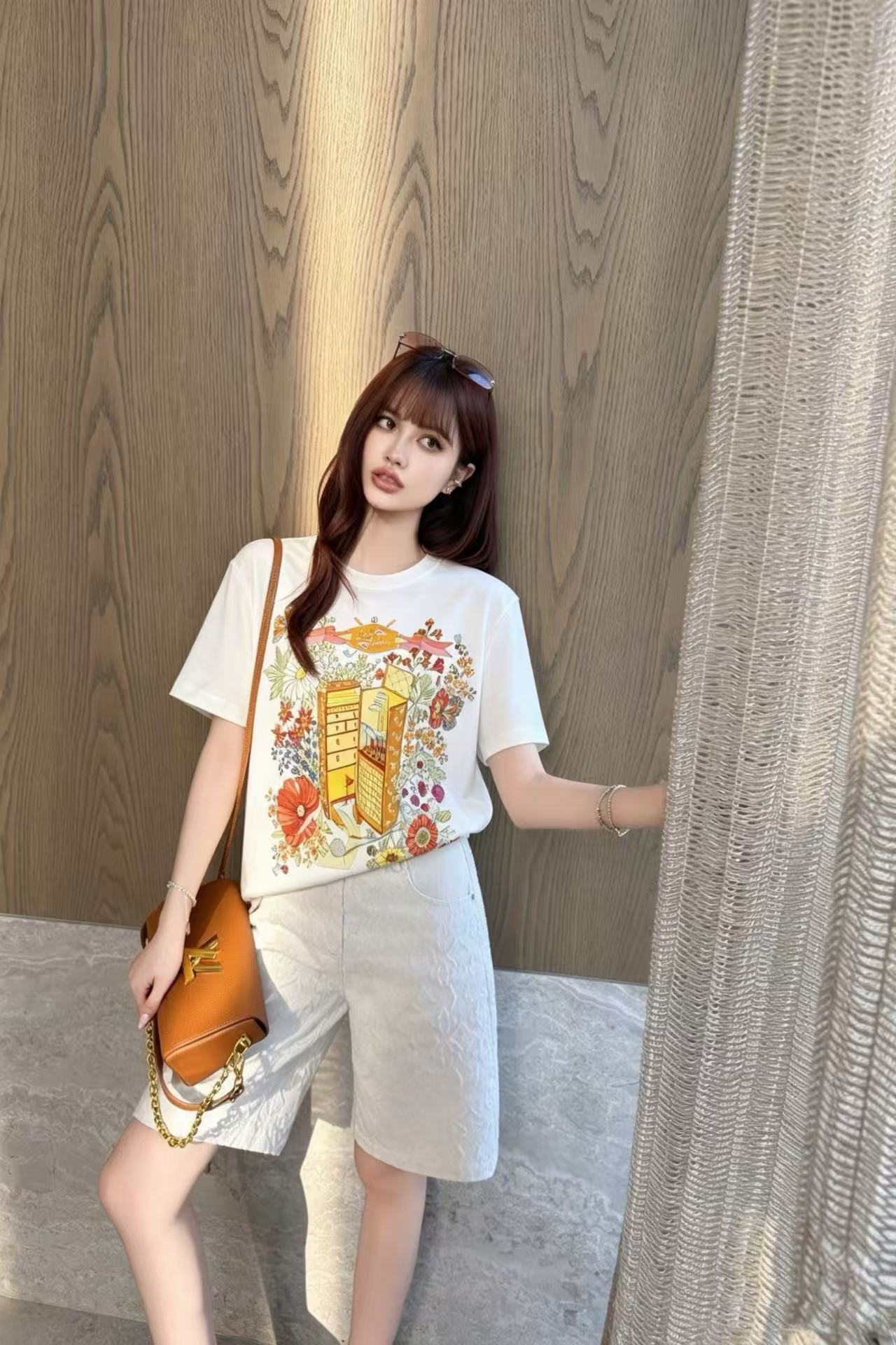 LVプリントTシャツ【50％割引+送料無料】