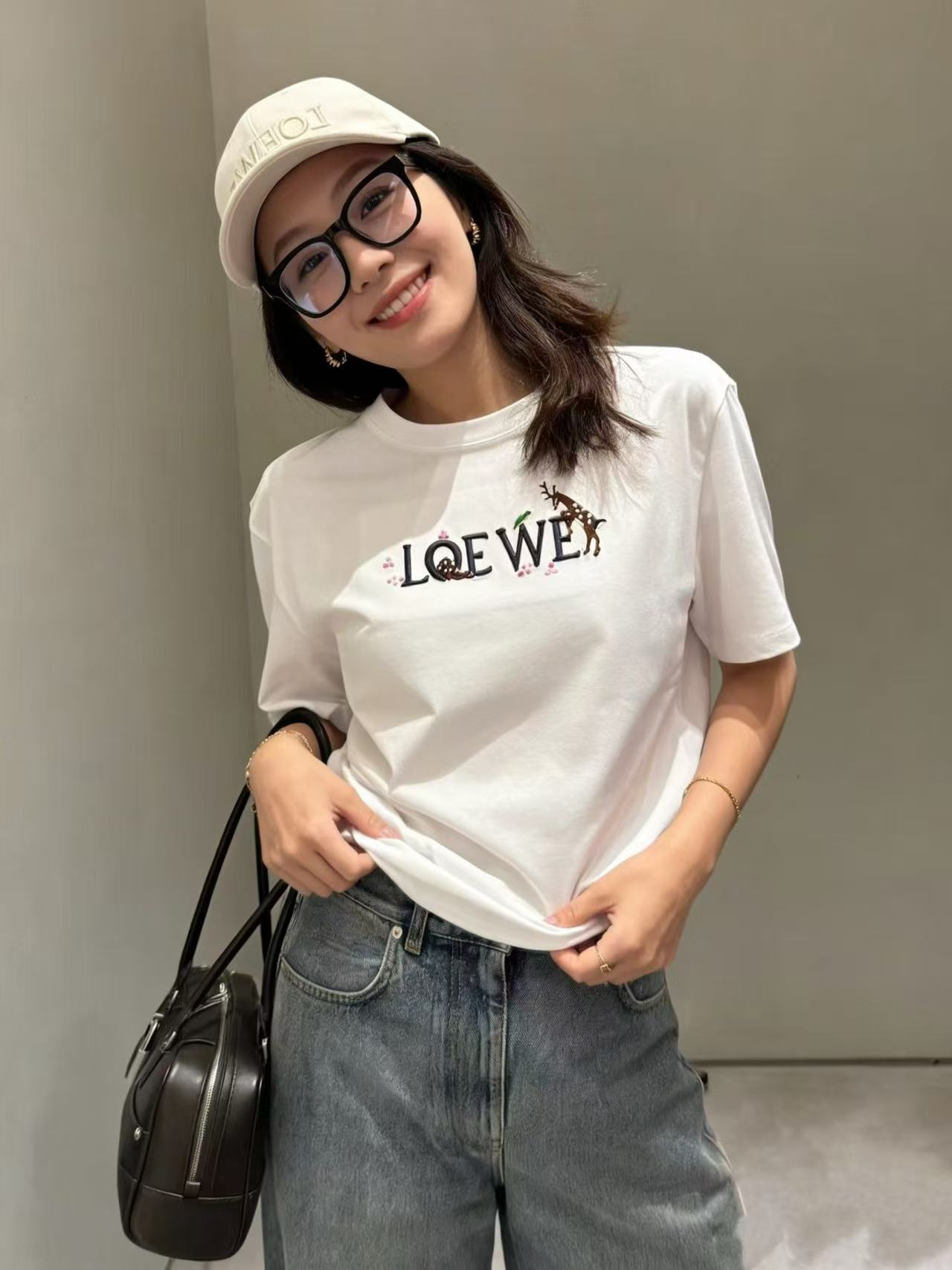 LOEWE 刺繍入りレターTシャツ【50％割引+送料無料】