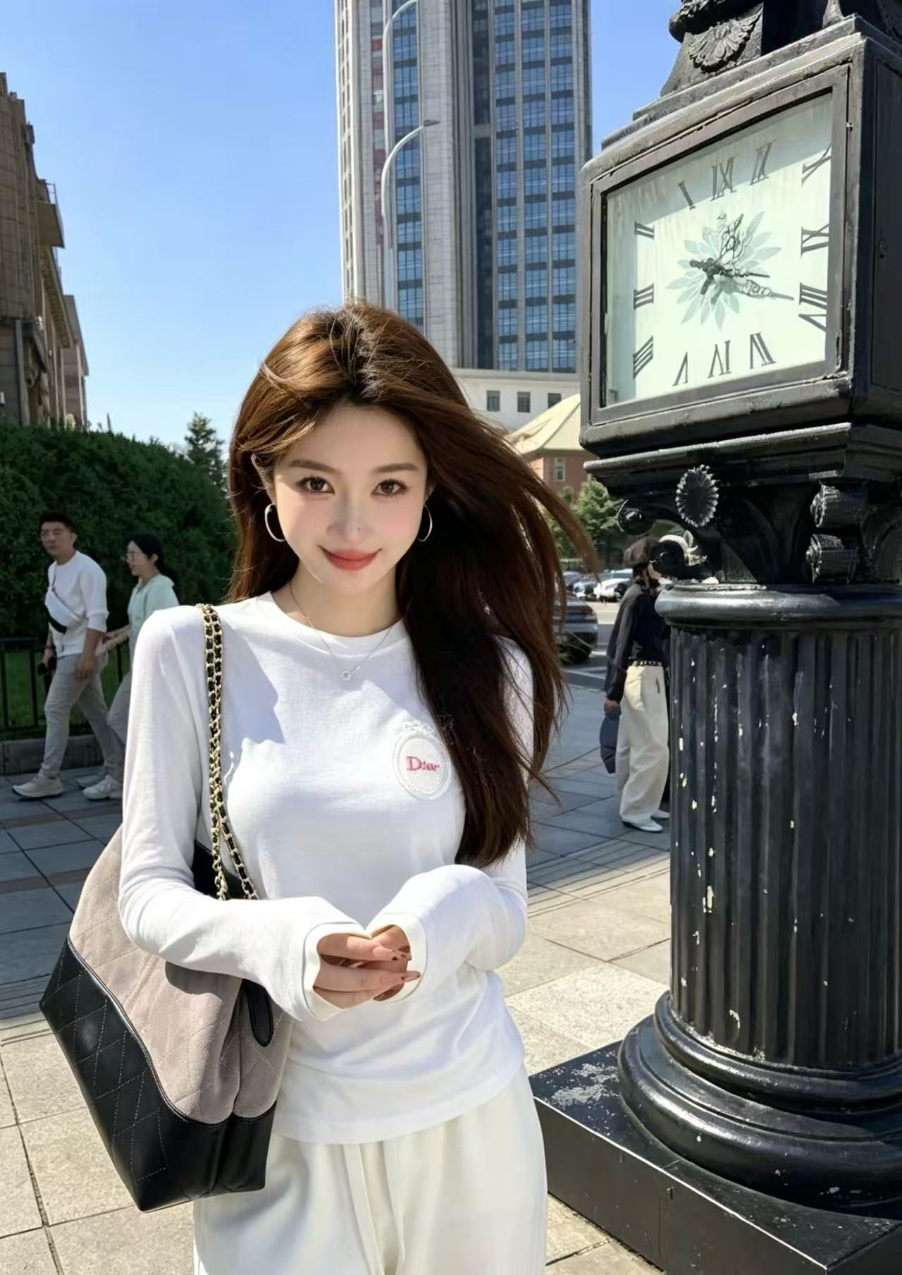 DIOR レタリング刺繍 Tシャツ【50％割引+送料無料】