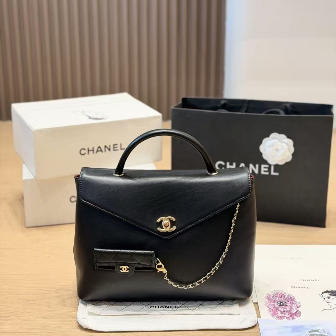 CHANE1 チェーンレザーハンドバッグ【50％割引+送料無料】